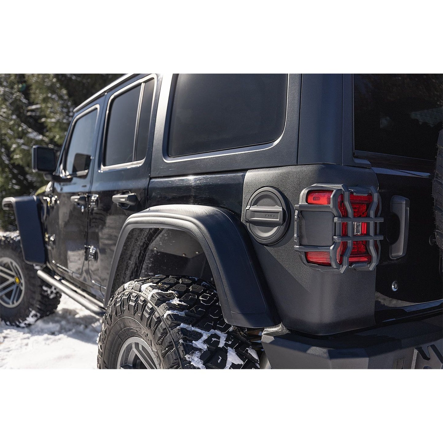RUGGED RIDGE | 11651.78 | 18-C Wrangler Jl Body Armor Rear Corners