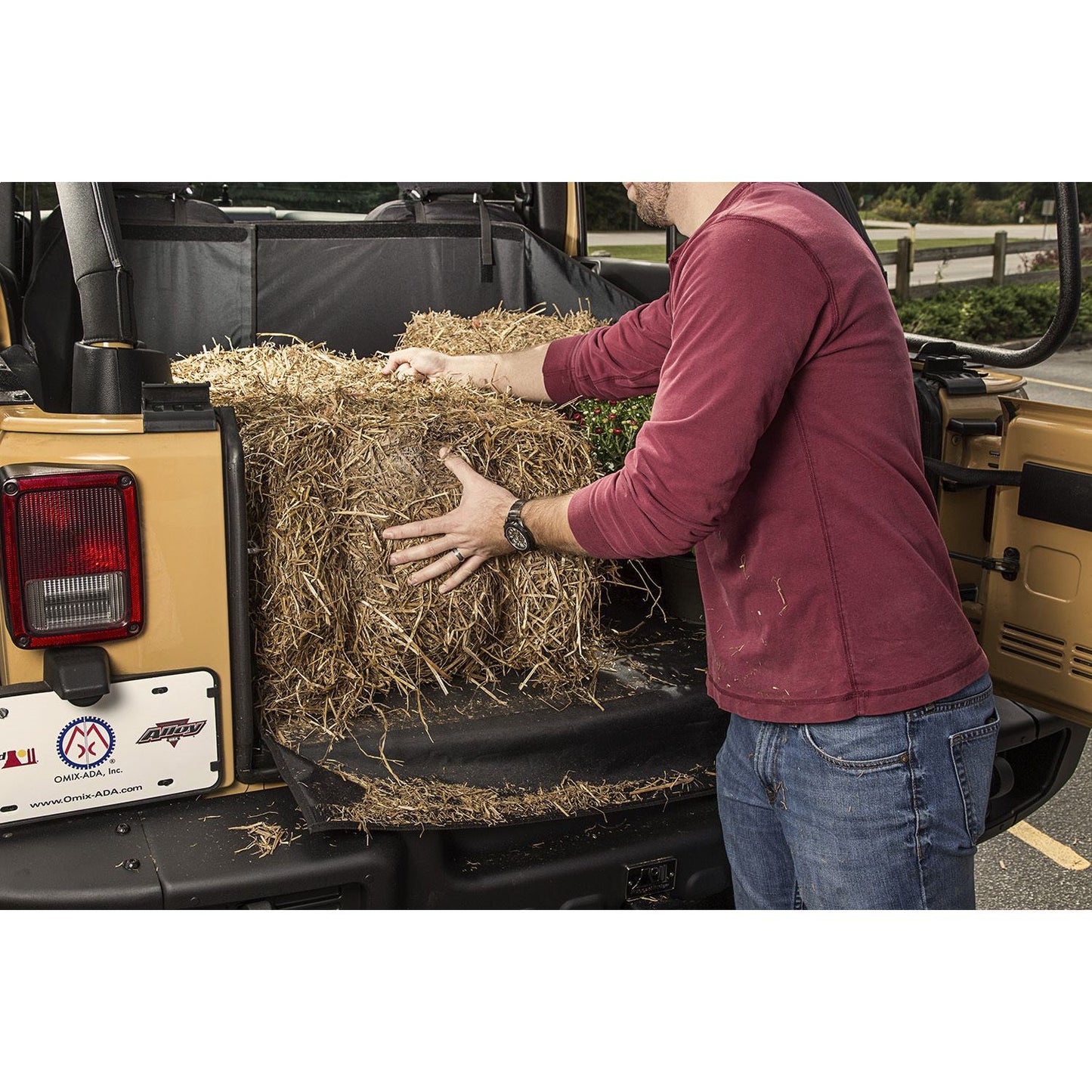 RUGGED RIDGE | 13260.01 | 07-16 Wrangler C3 Cargo Cover, Without Subwoofer Black