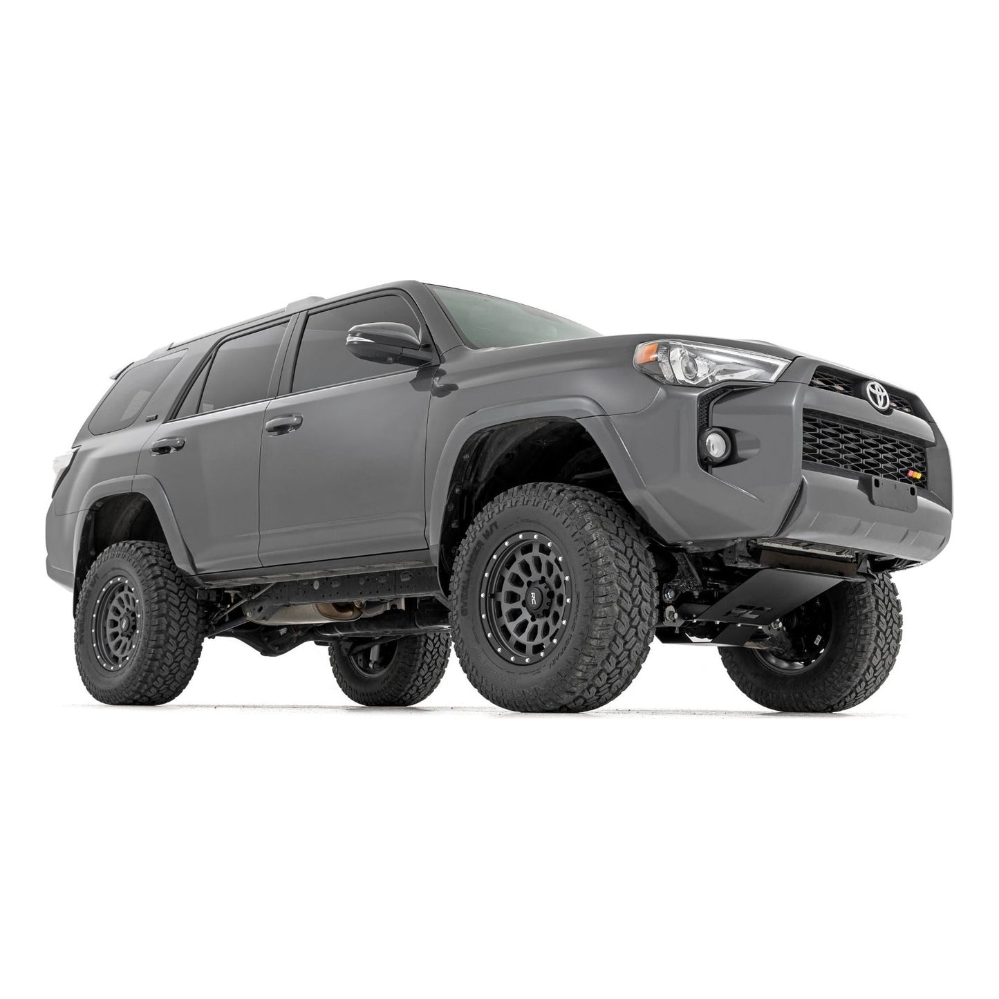 Rough Country M1 Struts w/M1 Rear Shocks 4.5 Inch Lift Kit I 73940