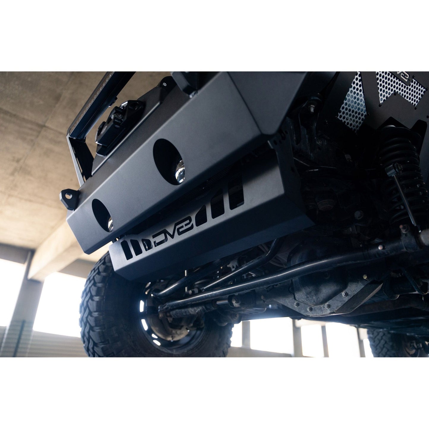 DV8 Off-Road 2018-2024 Jeep JL & JT | Sway Bar Disconnect Skid Plate C3| SPJL-02