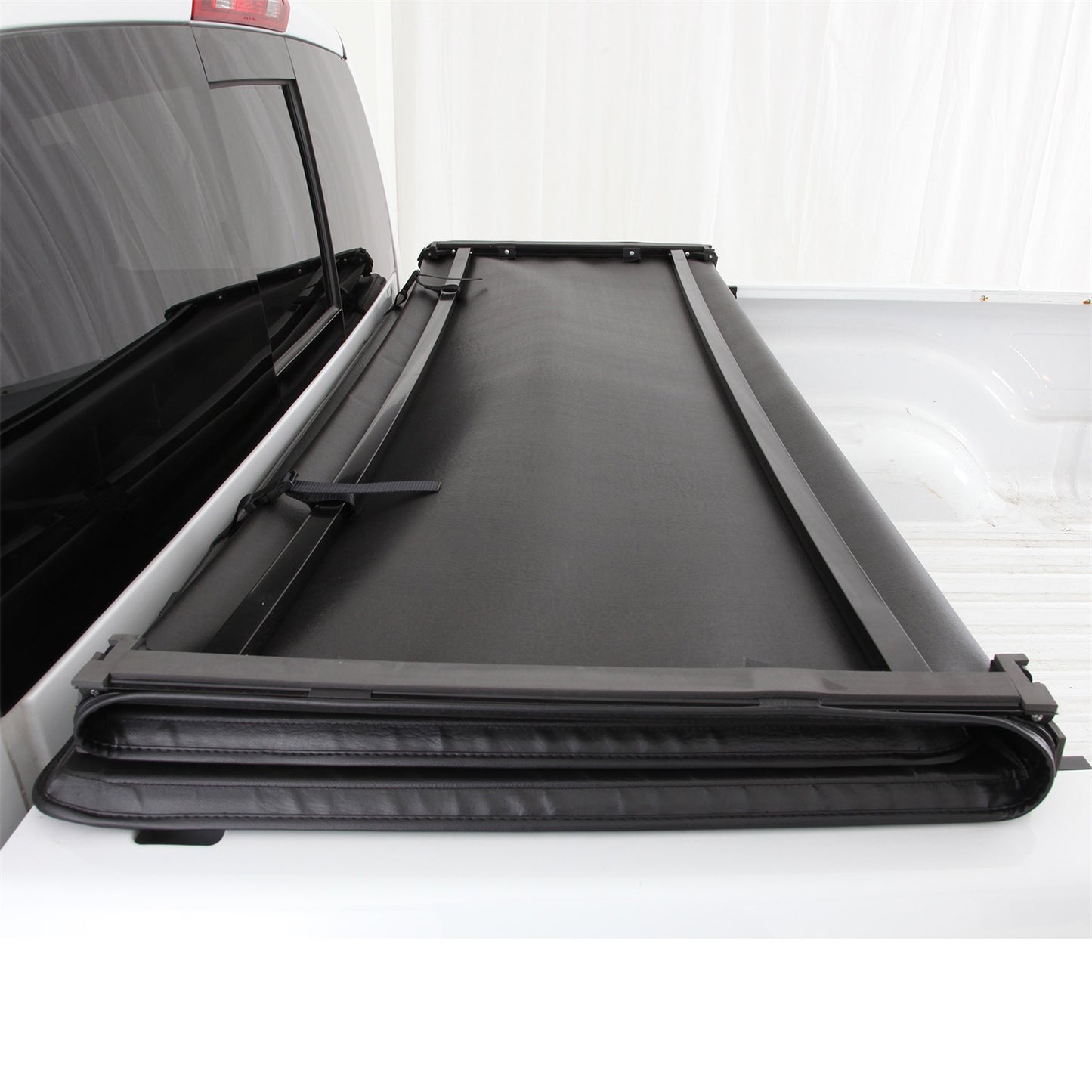 Smittybilt Smart Cover Trifold Tonneau Cover Incl. Cargo Net Black I 2620012