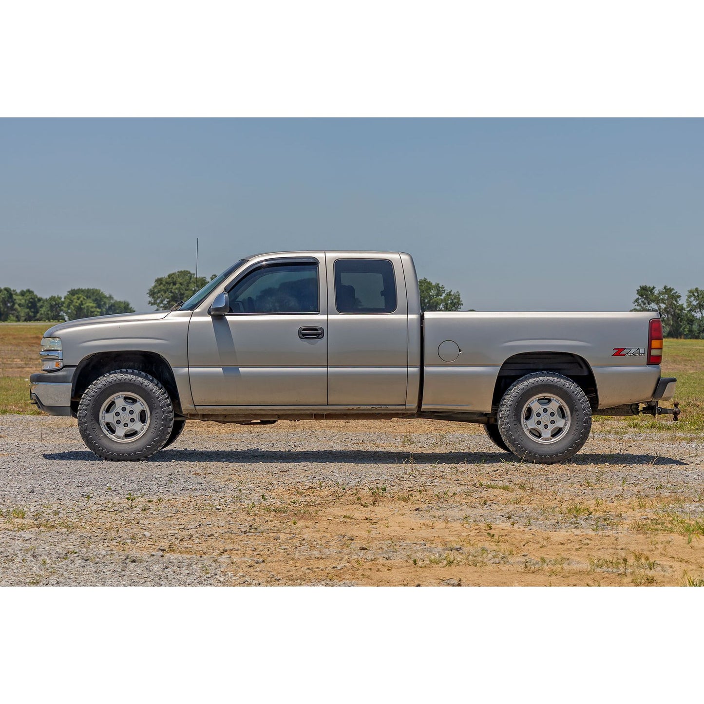 ROUGH COUNTRY Rear Wheel Well Liners | Chevy/GMC 1500 2WD/4WD (99-06 & Classic) | 4299A