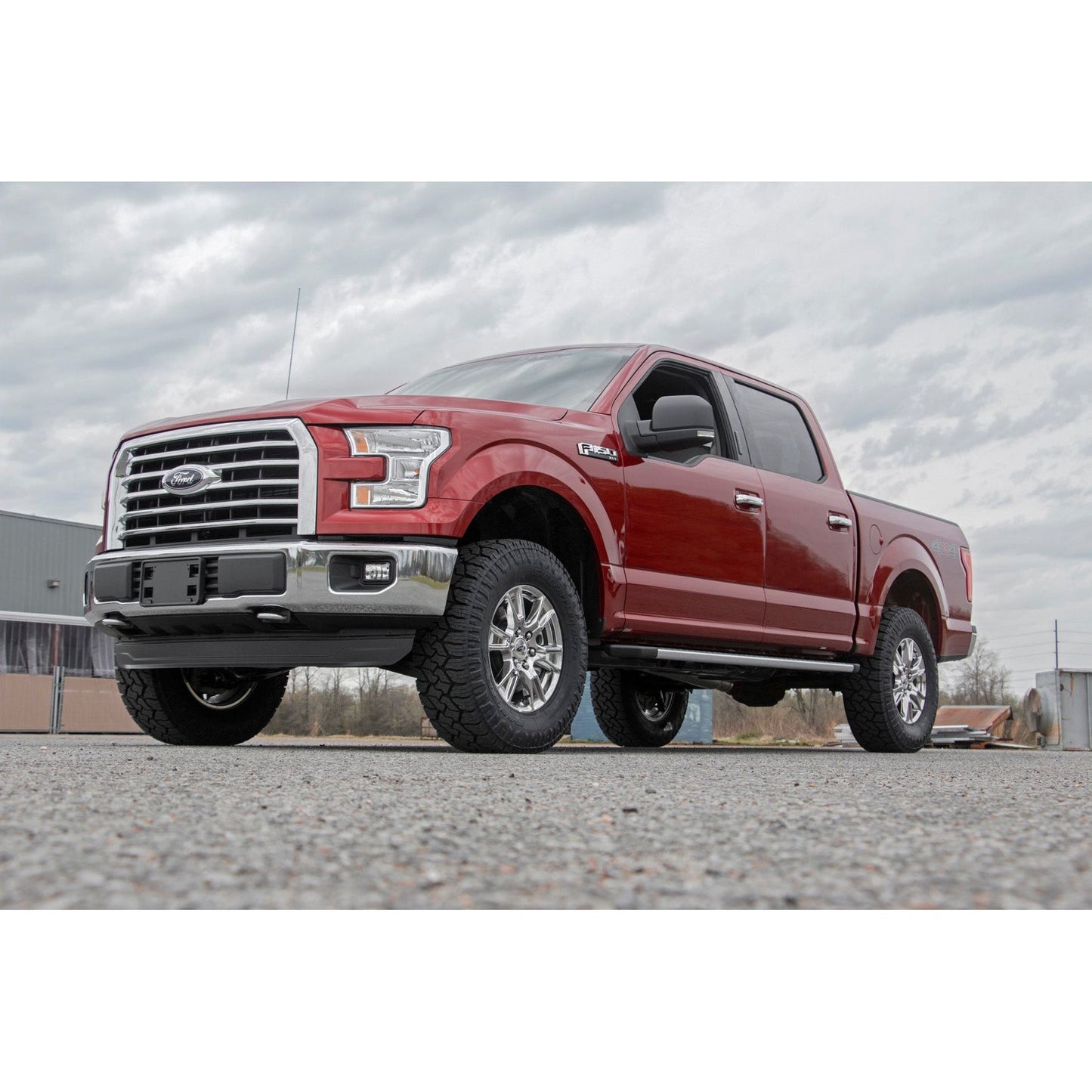 Rough Country N3 Struts w/N3 Rear Shocks 2 Inch Lift Kit I 50006