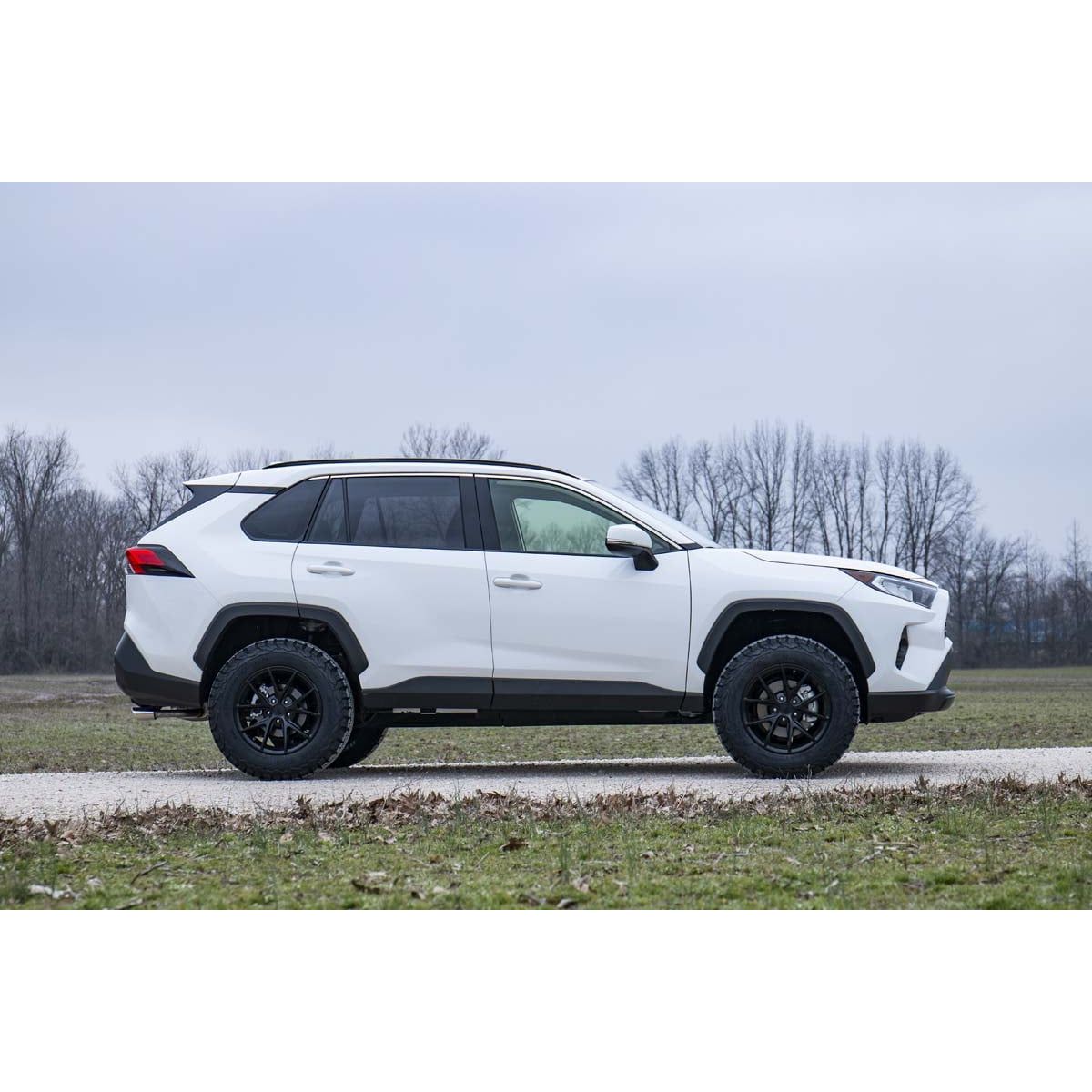 Rough Country 2.5 Inch Lift Kit I 73131
