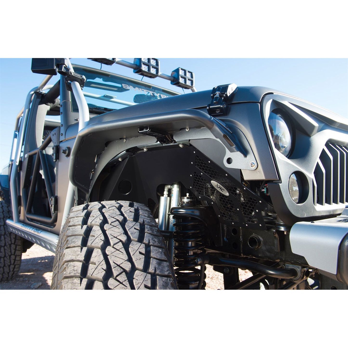Smittybilt Front Fender Liner Black w/Silver Mesh I 76984