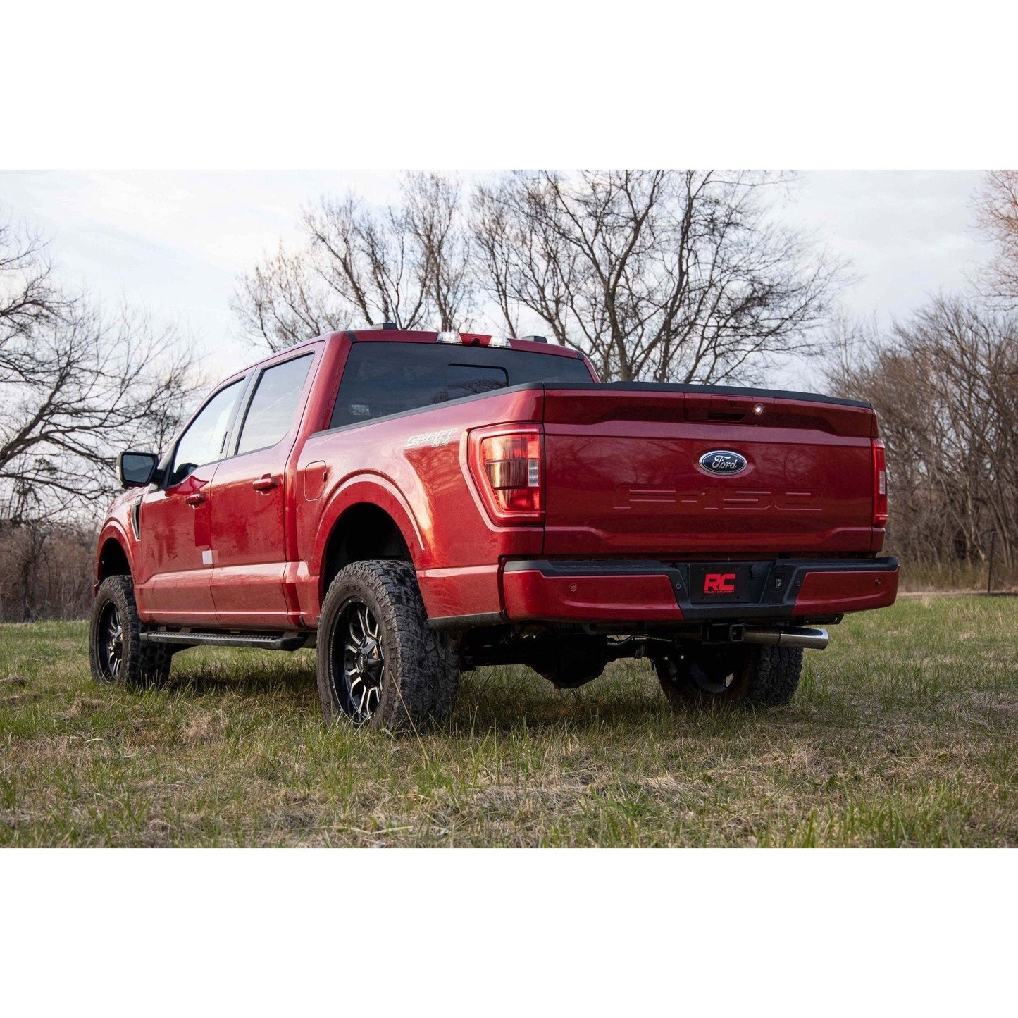 Rough Country M1 Struts w/M1 Rear Shocks 3 Inch Lift Kit I 41440