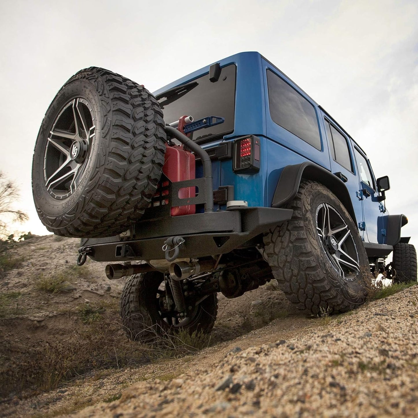Smittybilt XRC Rear Bumper Black Powder Coat Tire Carrier Not Included I 76896-01
