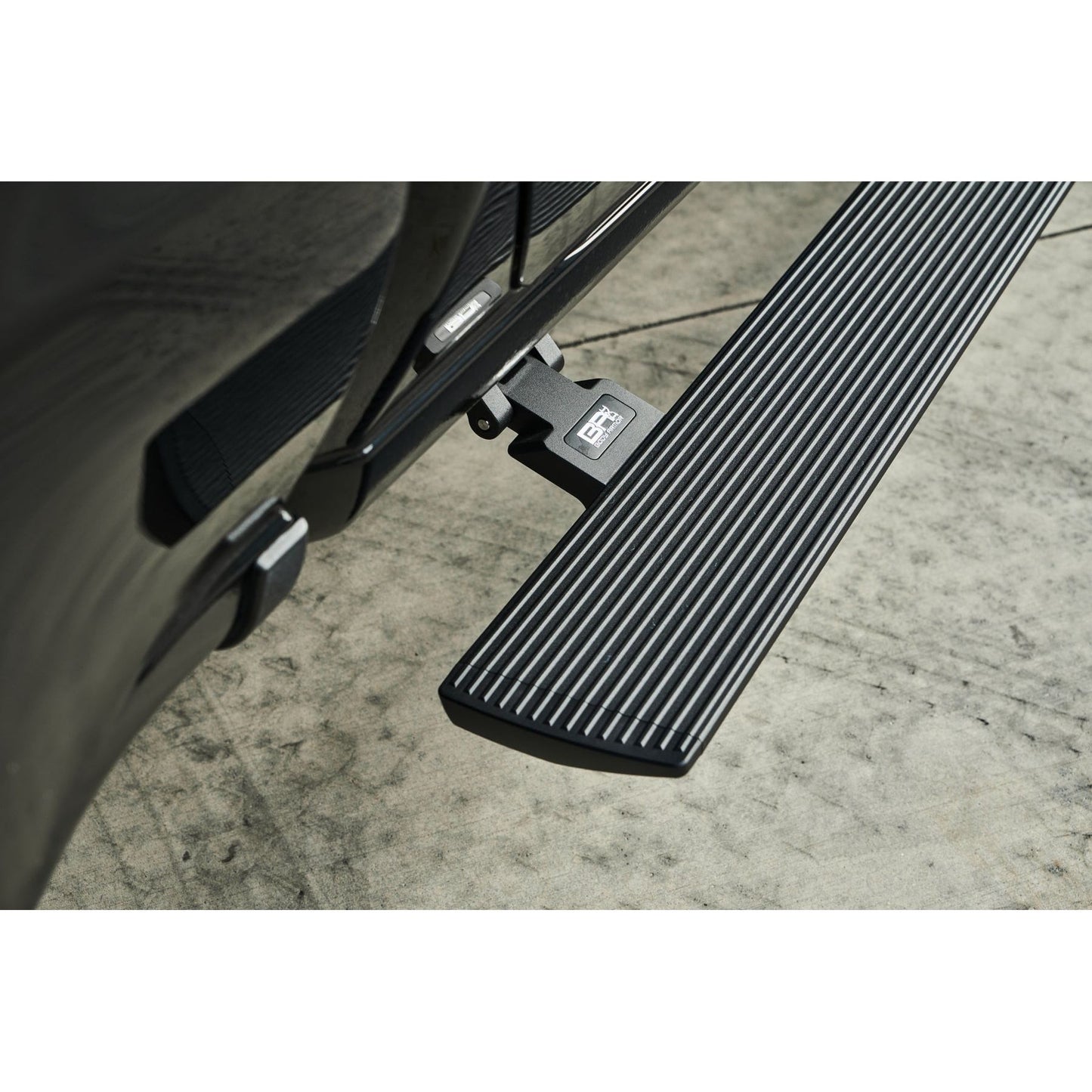 Body Armor 4x4 2022-2024 TOYOTA TUNDRA CREWMAX E-POWER BOARD STEPS TN-4500