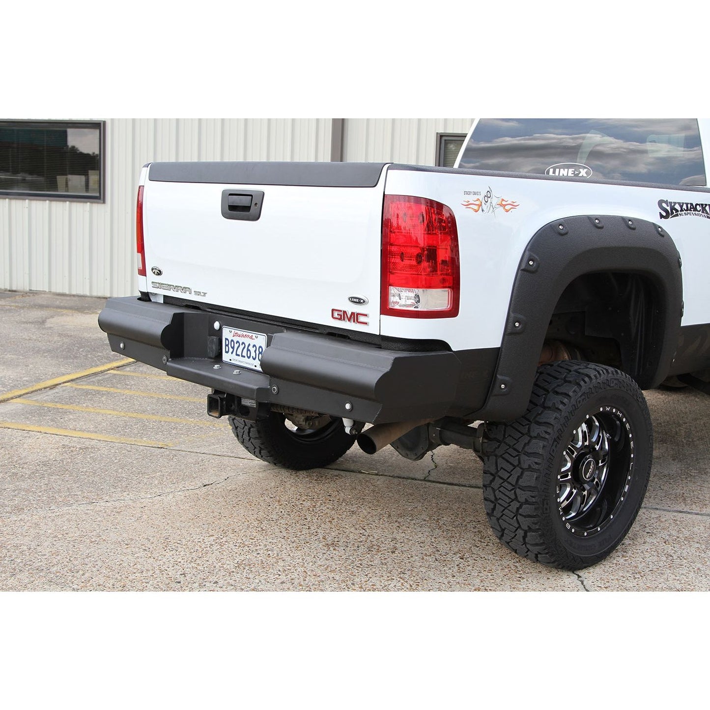 Fab Fours Elite Rear Bumper 2 Stage Black Powder Coated l CH99-U1250-1