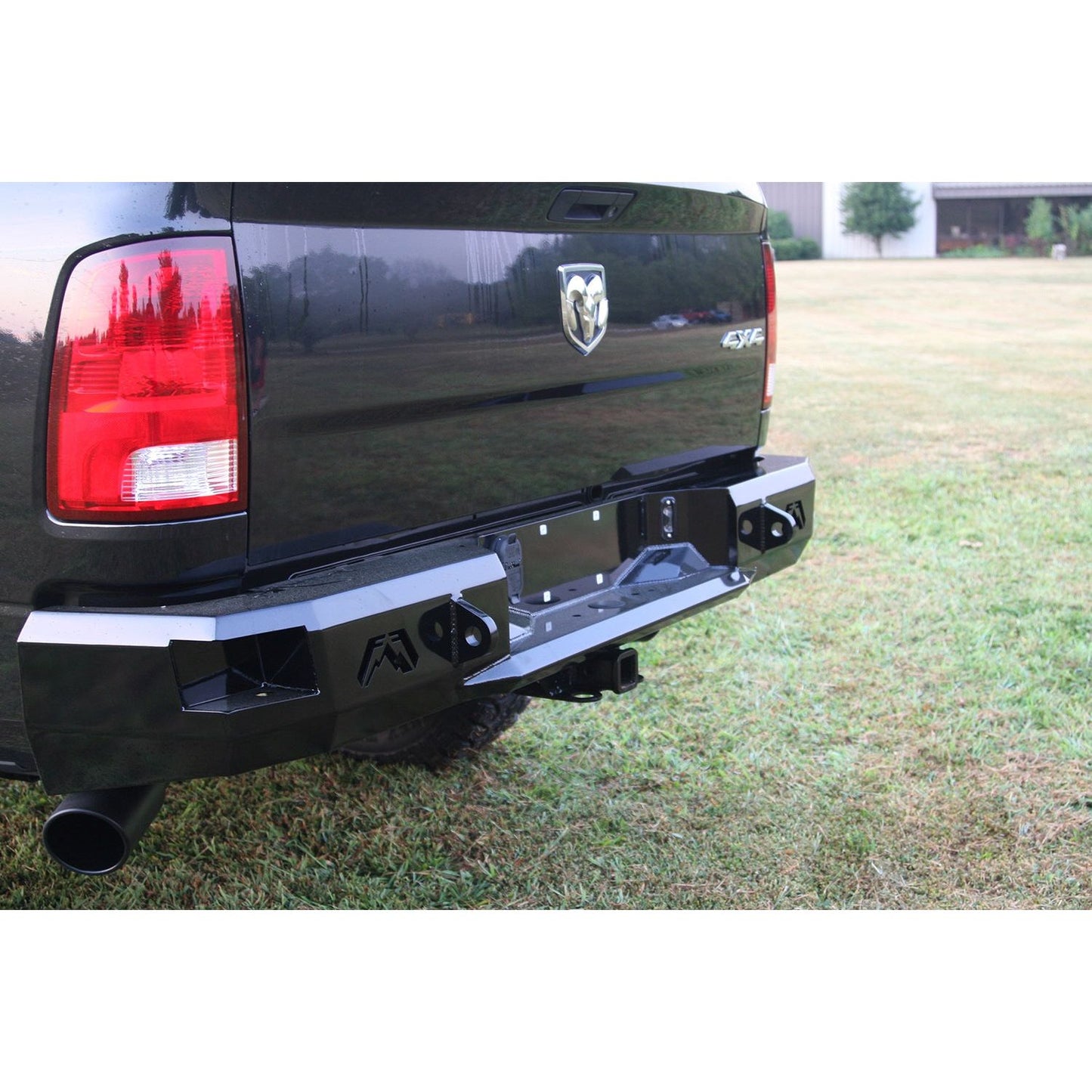 Fab Fours Heavy Duty Rear Bumper 2 Stage Black Powder Coated Incl. 0.75 in. D-Ring Mount l DR09-W2950-1