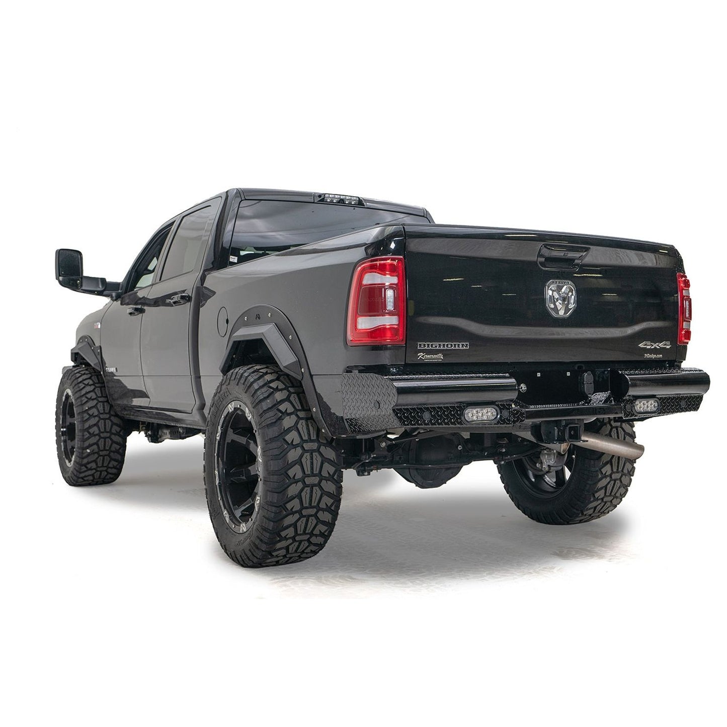 Fab Fours Black Steel Rear Bumper l DR19-T4450-1