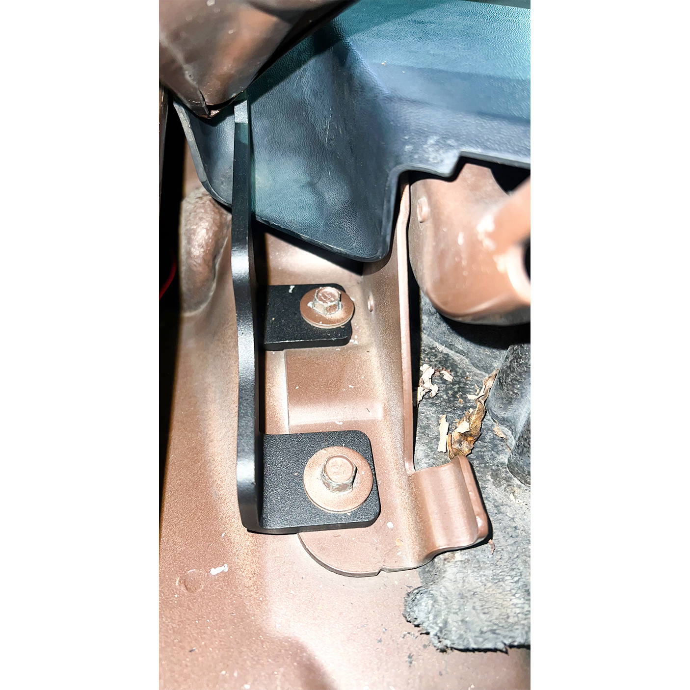 FISHBONE OFFROAD | 04-14 F150/10-14 Raptor Hood Light Bracket | FB21398
