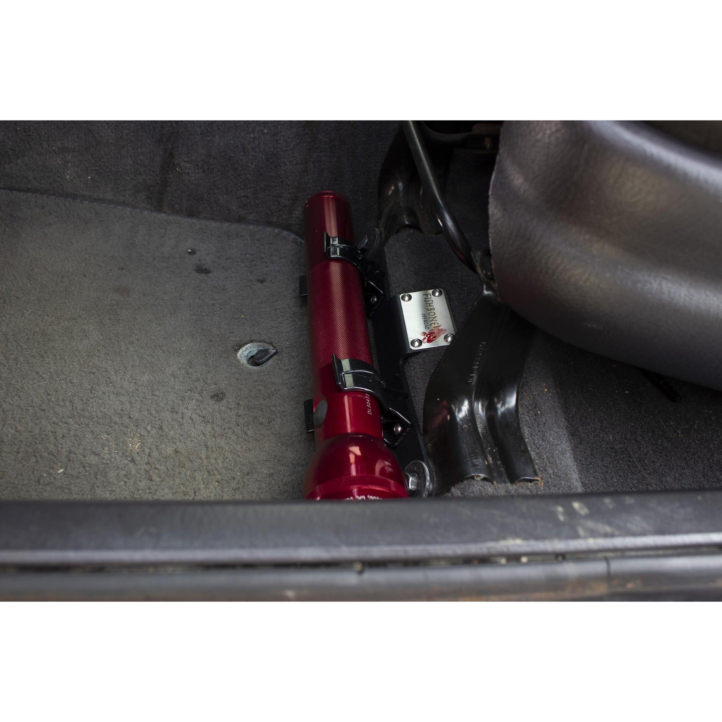 FISHBONE OFFROAD | 1984-01 Wrangler Front Seat Flashlight Mount - Xj Black Powder Coat | FB25105