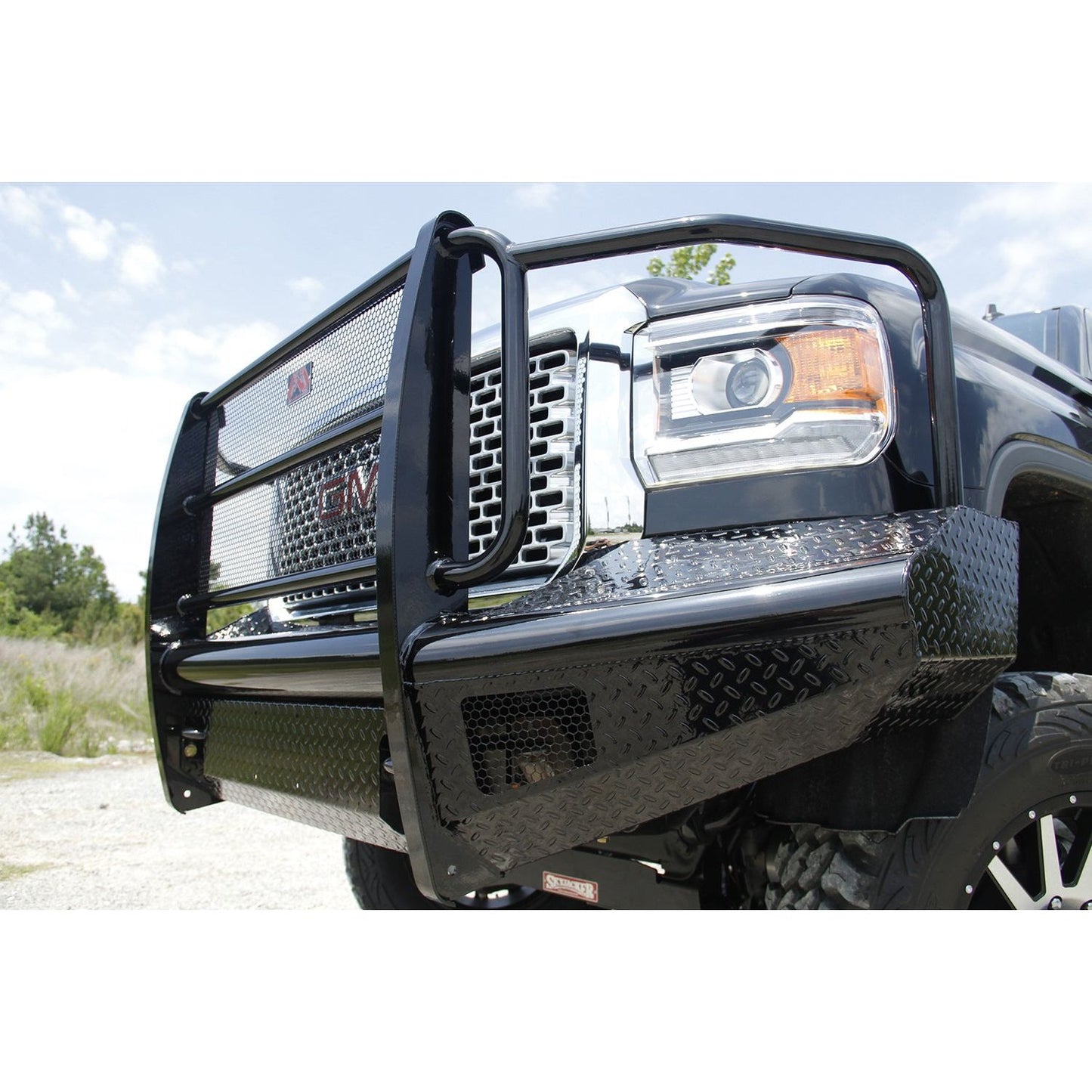 Fab Fours Black Steel Front Ranch Bumper 2 Stage Black Powder Coated w/Full Grill Guard And Tow Hooks l GM14-S3160-1
