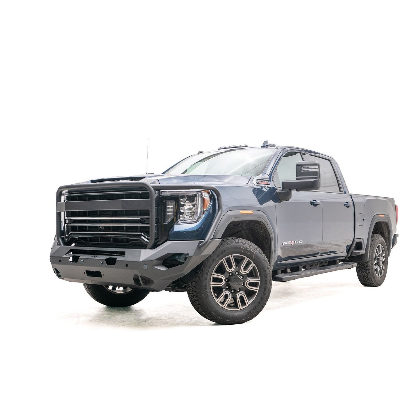 Fab Fours Matrix Front Bumper w/Full Guard l GM20-X5050-1