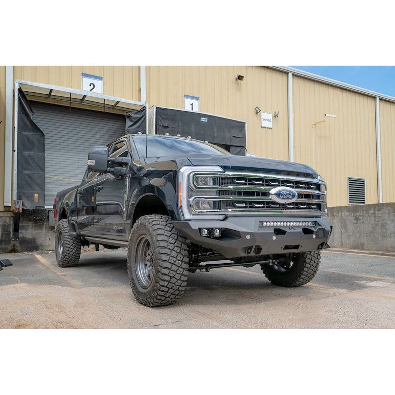 Fab Fours Vengeance Front Bumper w/No Guard l FS23-V5951-1
