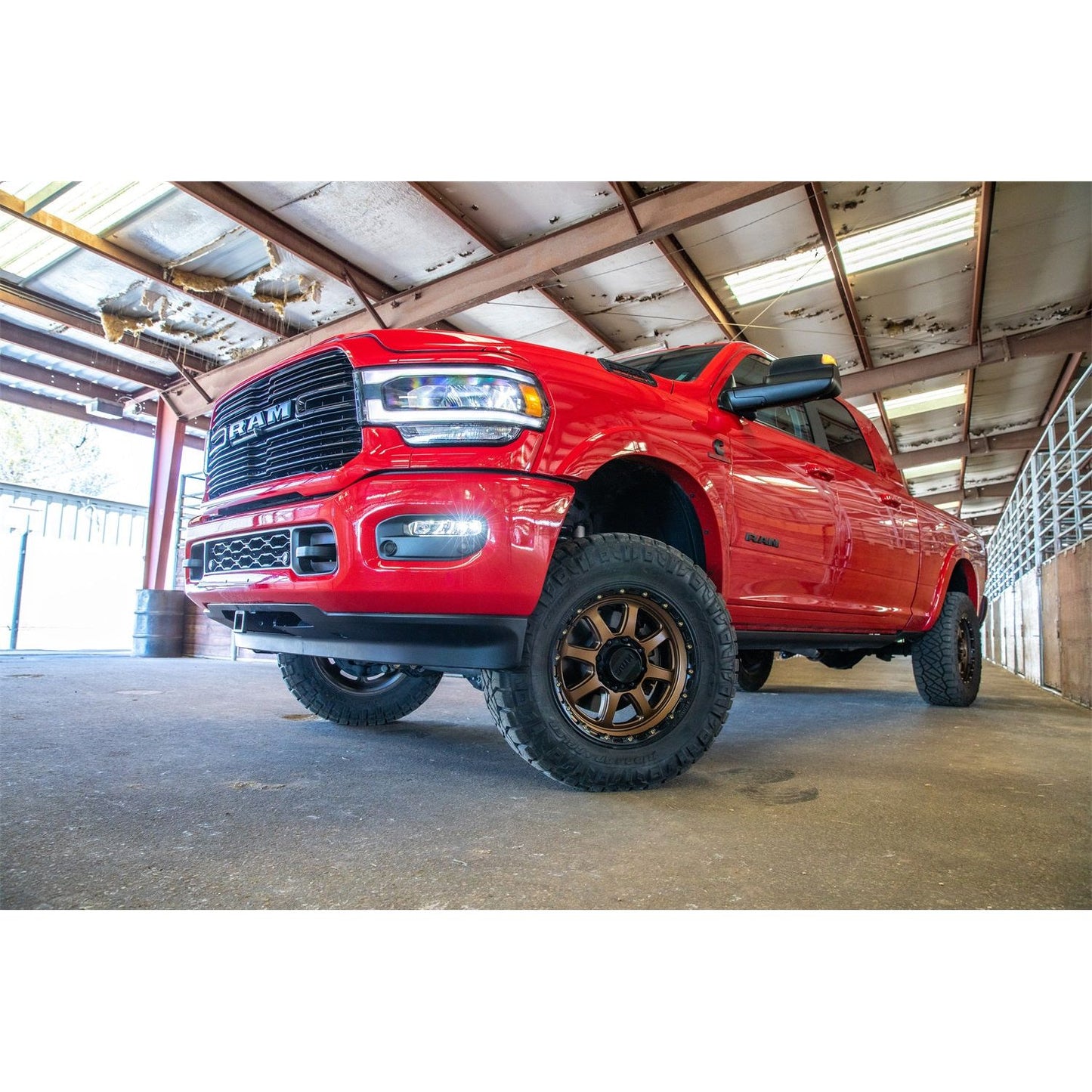 ReadyLIFT 3'' coil lift kit - front coils and rear spacers, radius arm drop brackets, Falcon shocks (2500) 49-19320