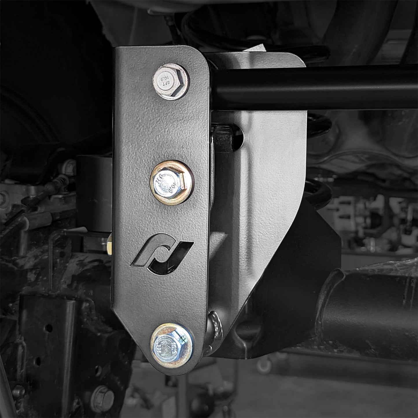 ROCKJOCK 18-C Wrangler 392 Geometry Correction Axle Bracket For Rear Trac Bar I RJ-141403-101