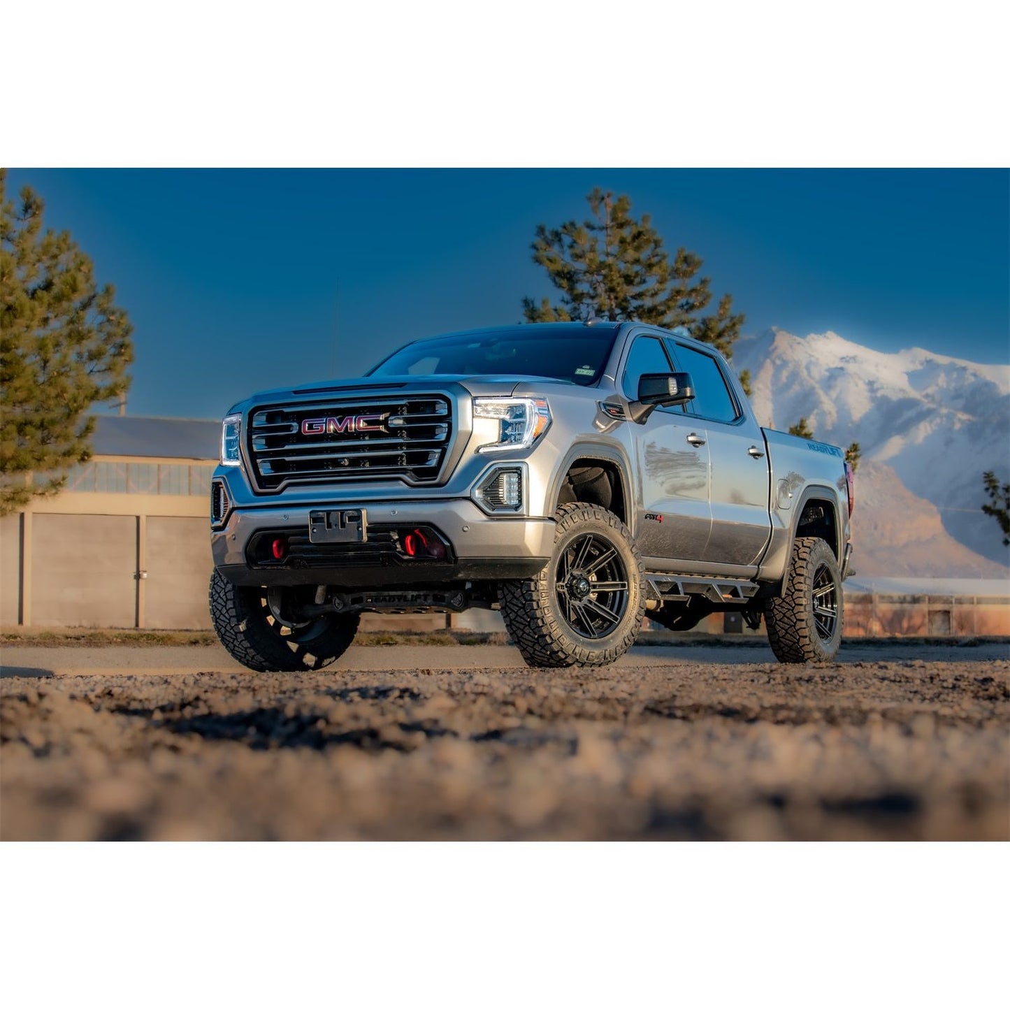ReadyLIFT 8'' Big Lift Kit with Upper Control Arms and rear Bilstein Shocks (1500) 44-3985