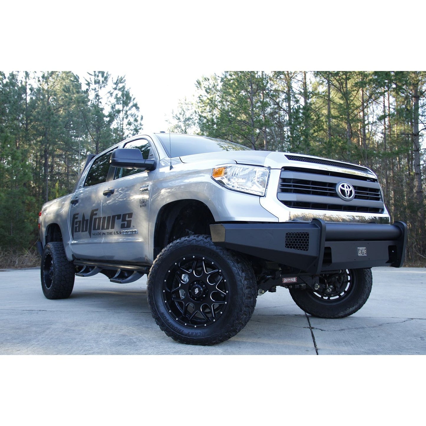 Fab Fours Elite Front Bumper 2 Stage Black Powder Coated w/o Grill Guard Incl. Light Cut-Outs l TT07-R1861-1