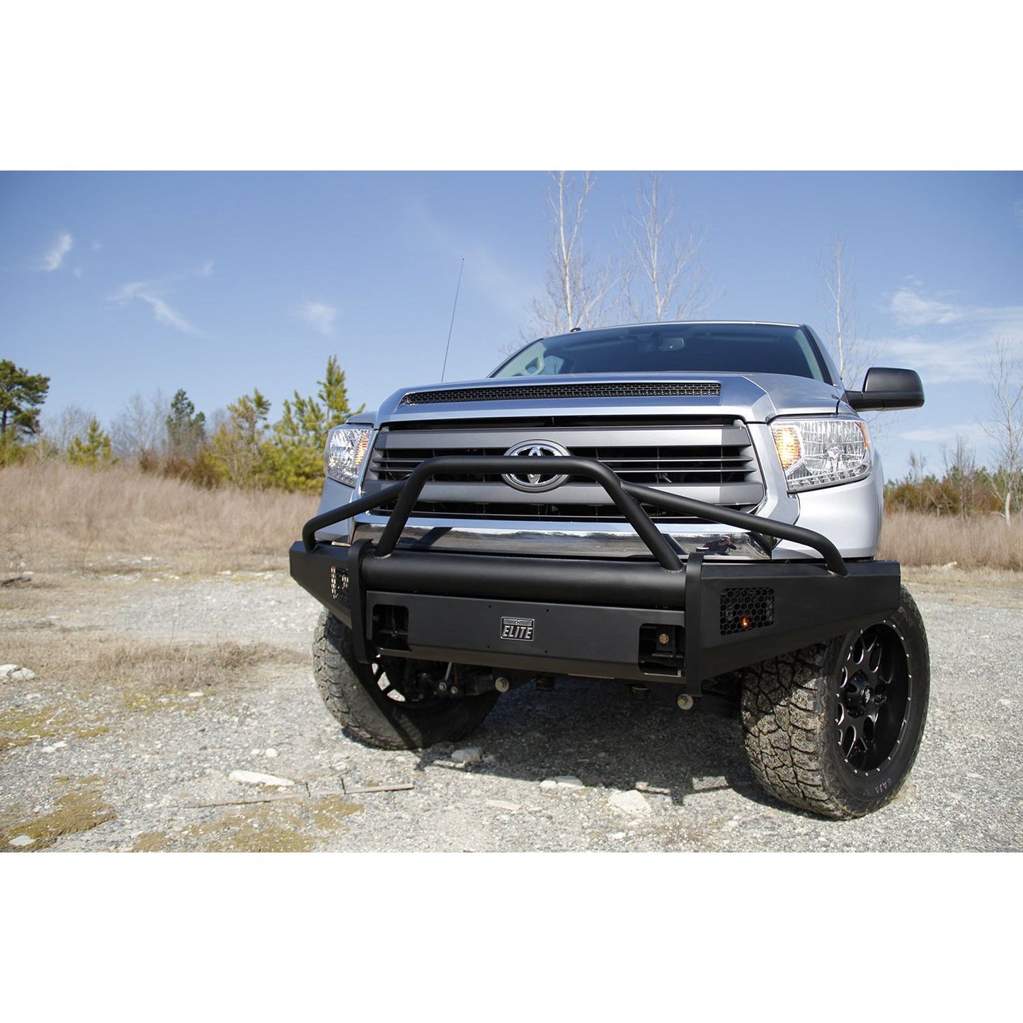 Fab Fours Elite Front Bumper 2 Stage Black Powder Coated w/Pre-Runner Grill Guard And Tow Hooks l TT14-R2862-1