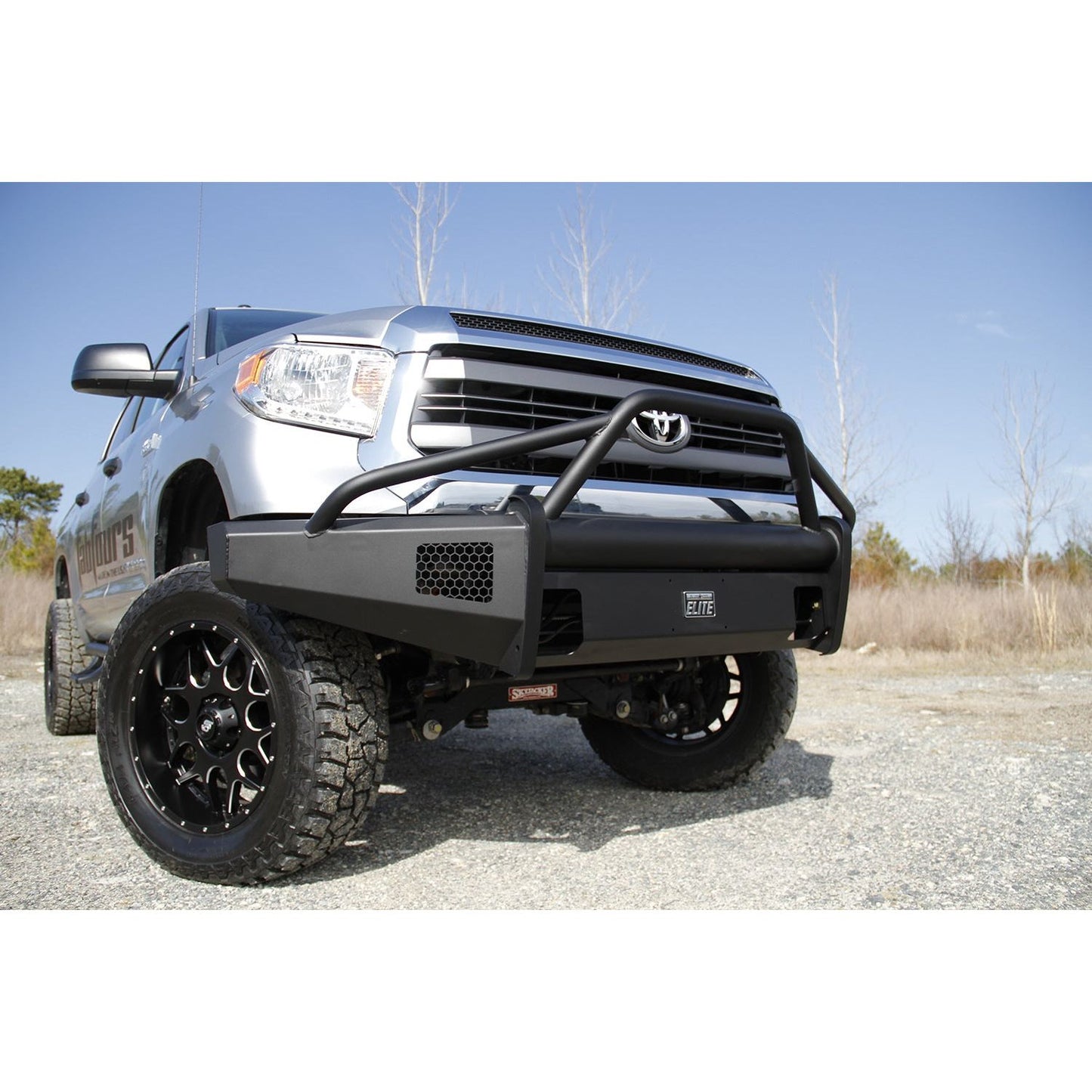 Fab Fours Elite Front Bumper 2 Stage Black Powder Coated w/Pre-Runner Grill Guard And Tow Hooks l TT14-R2862-1