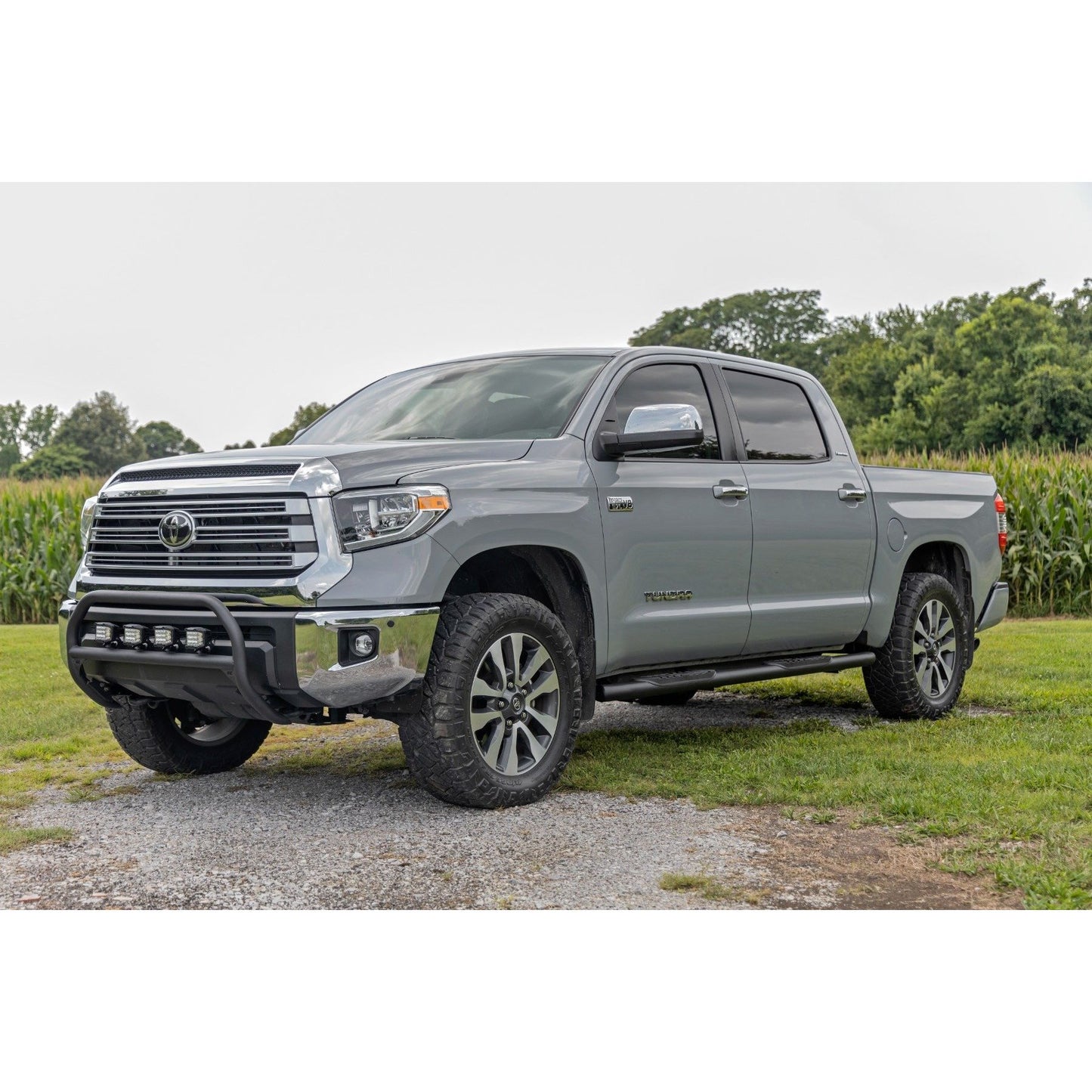 ROUGH COUNTRY Oval Nerf Step | Crew Cab | Black | Toyota Tundra 2WD/4WD (2007-2021) | 21009