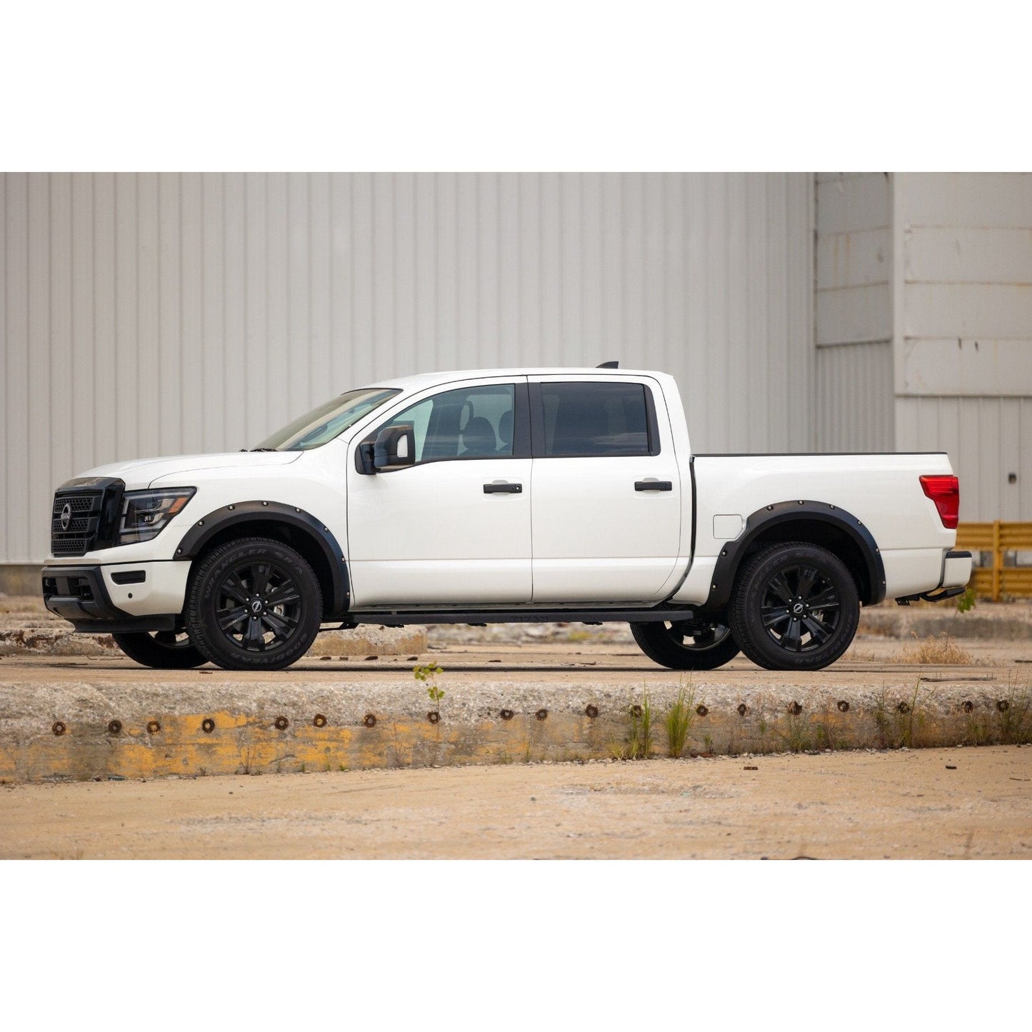 Rough Country Flat Black Pocket Fender Flares I F-N101705A