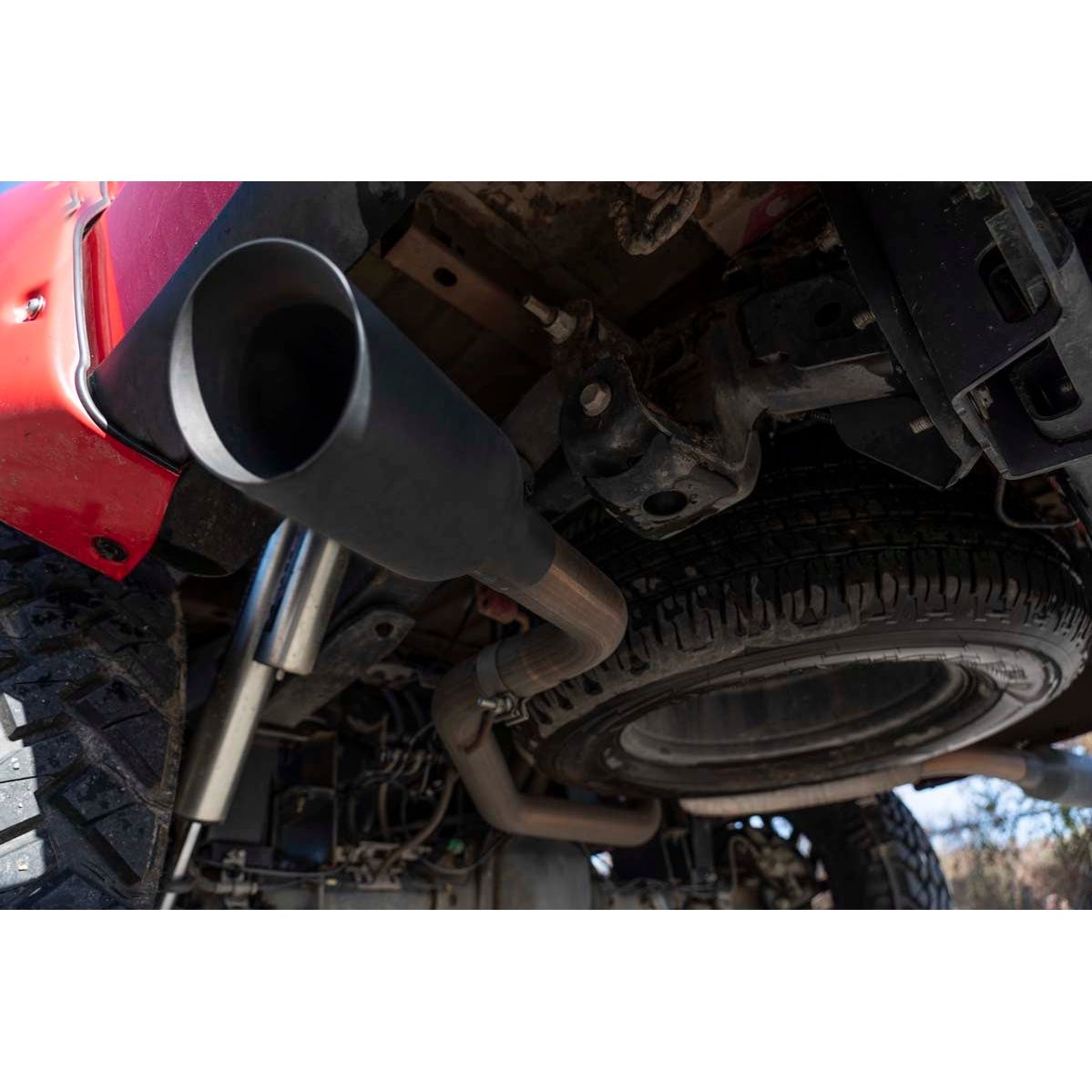 ROUGH COUNTRY Performance Cat-Back Exhaust | No Std Cab | Ford F-150 2WD/4WD (2015-2020) | 96006