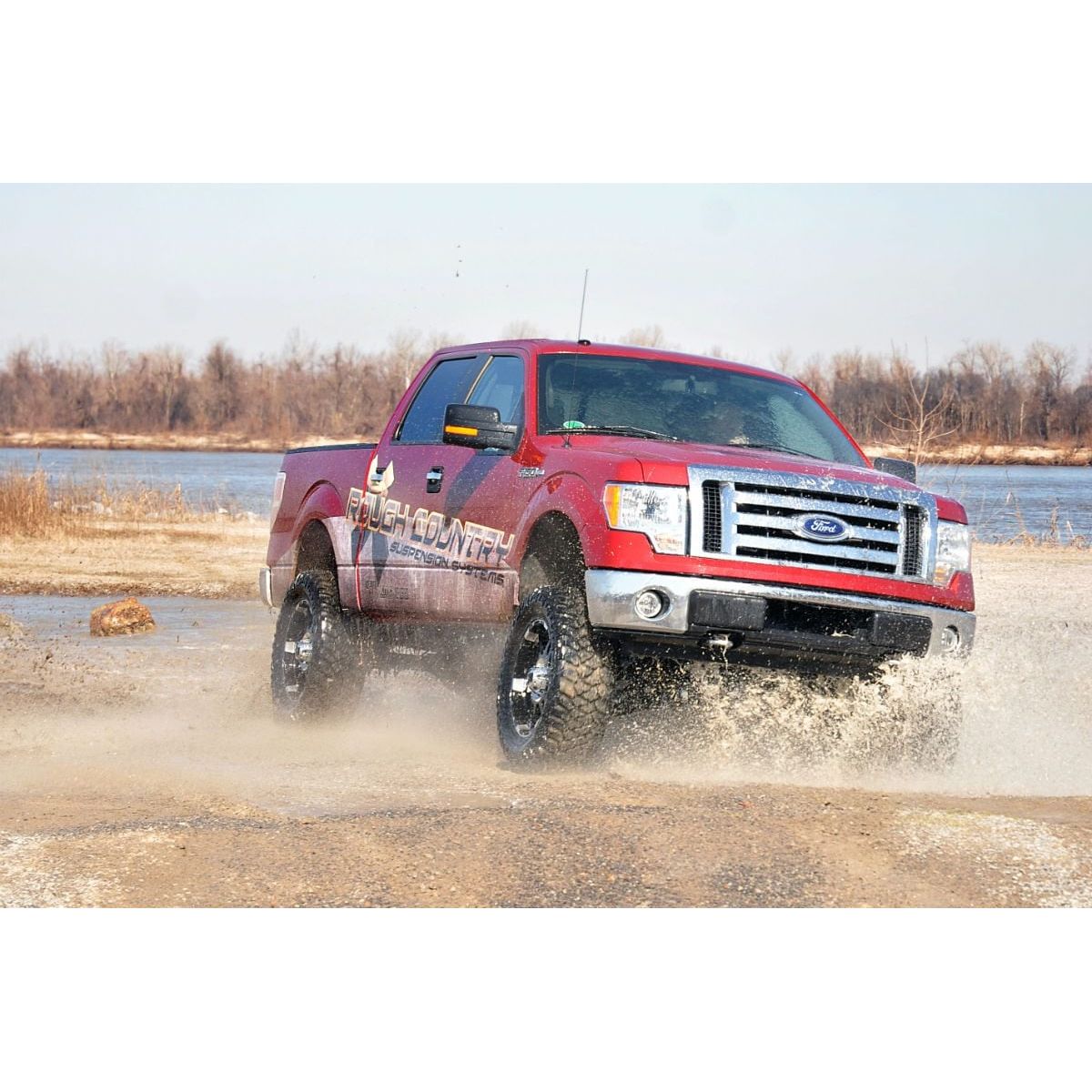 Rough Country M1 Struts w/M1 Rear Shocks 6 Inch Lift Kit I 59840