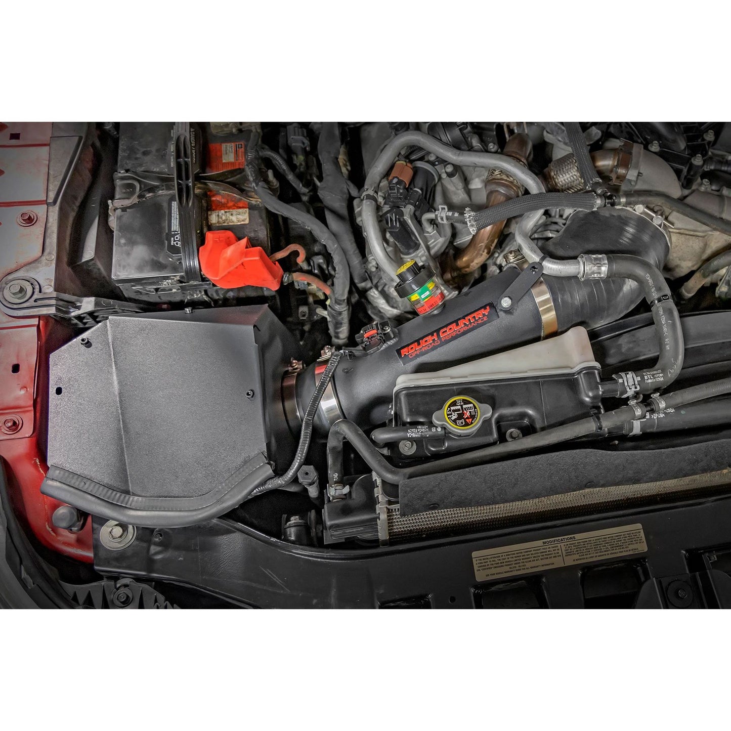 ROUGH COUNTRY Cold Air Intake Kit | 6.7L | Ford F-250/F-350 Super Duty 4WD (2011-2016) | 10476PF