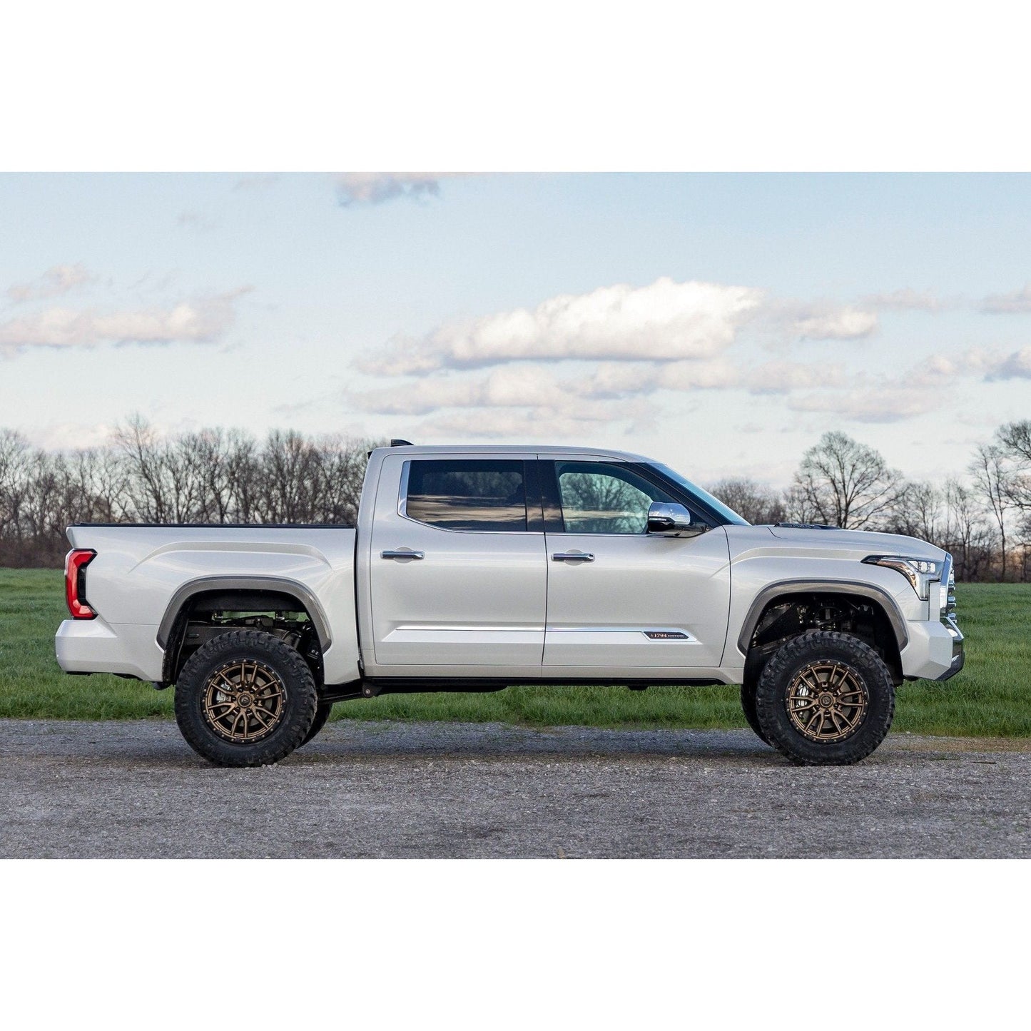 Rough Country 6 Inch Lift Kit I 71800