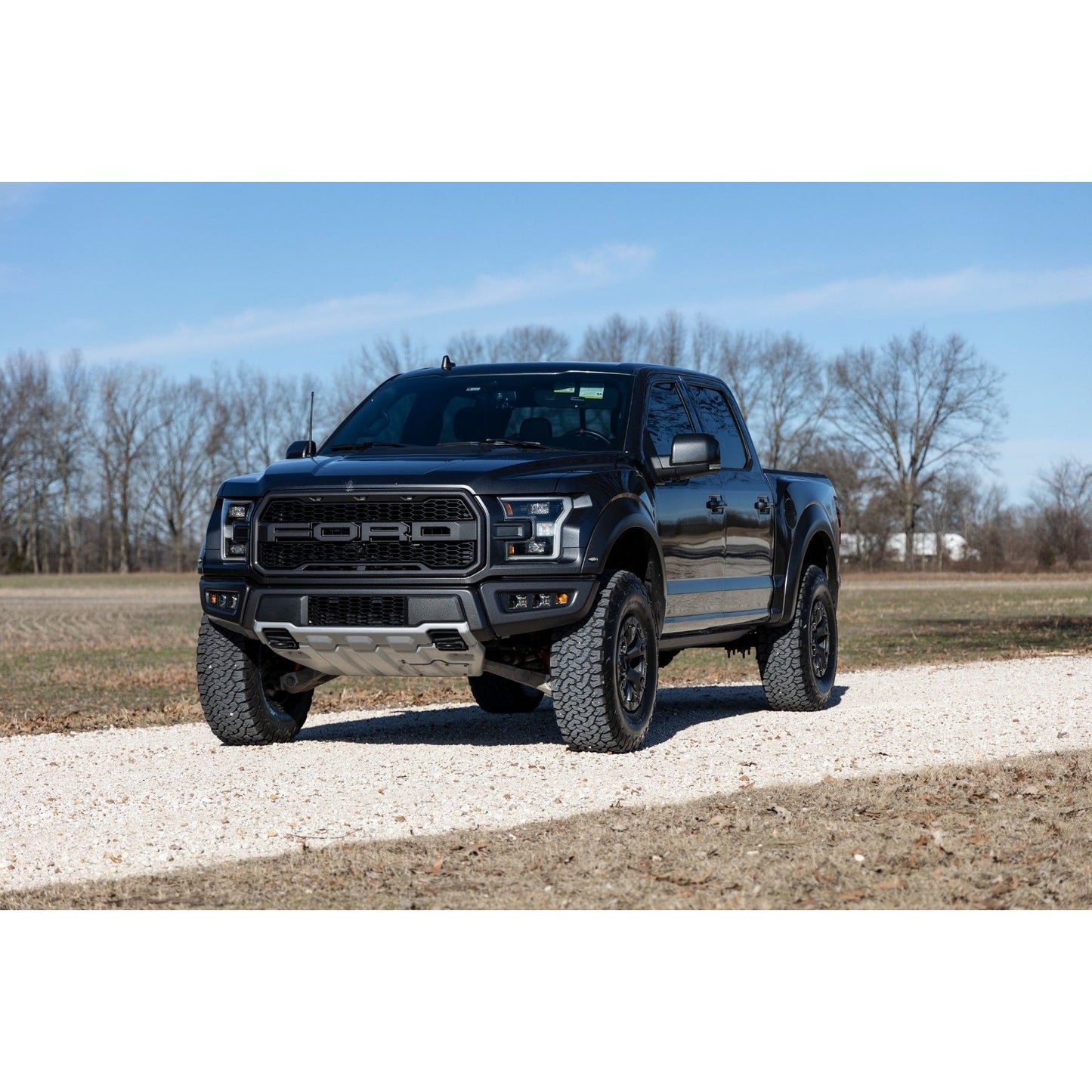ROUGH COUNTRY 2.5 Inch Lift Kit | Ford Raptor 4WD (2019-2020) | 51031