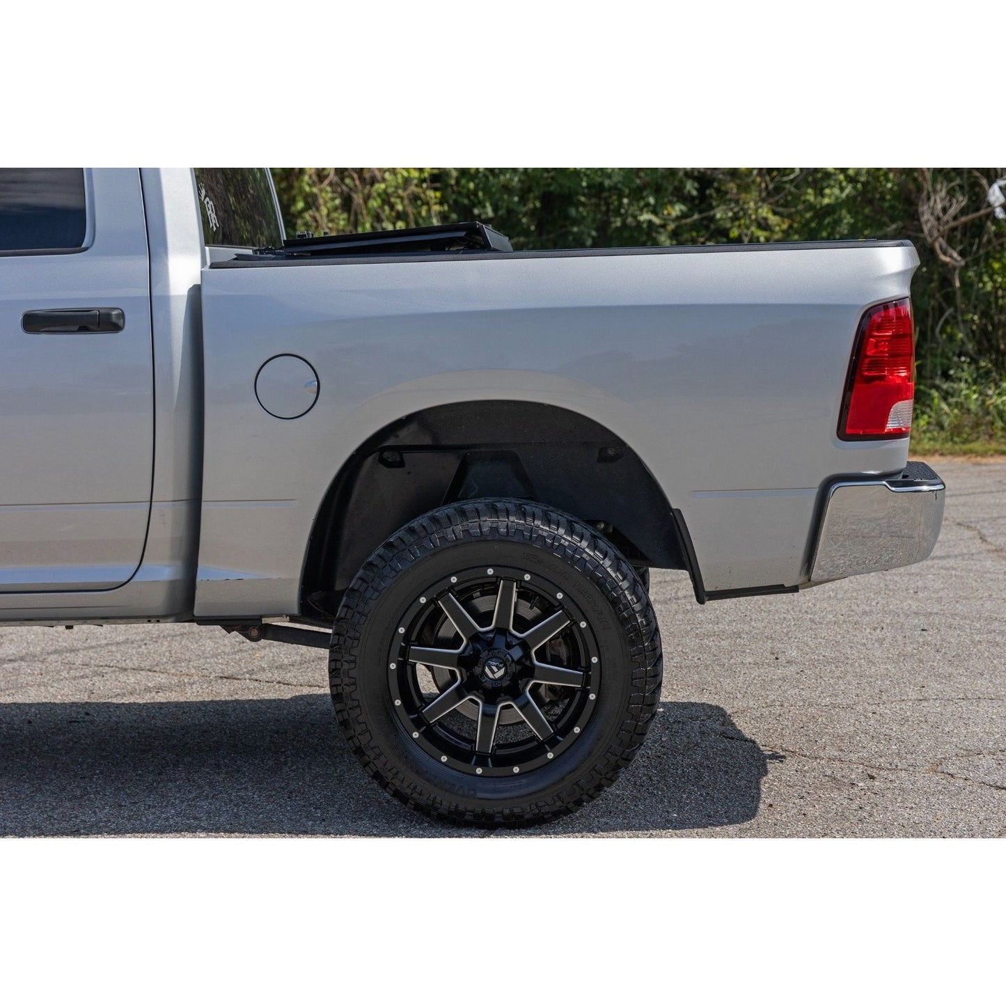 Rough Country 5'7 Hard Tri-Fold Flip Up Bed Cover I 49319550