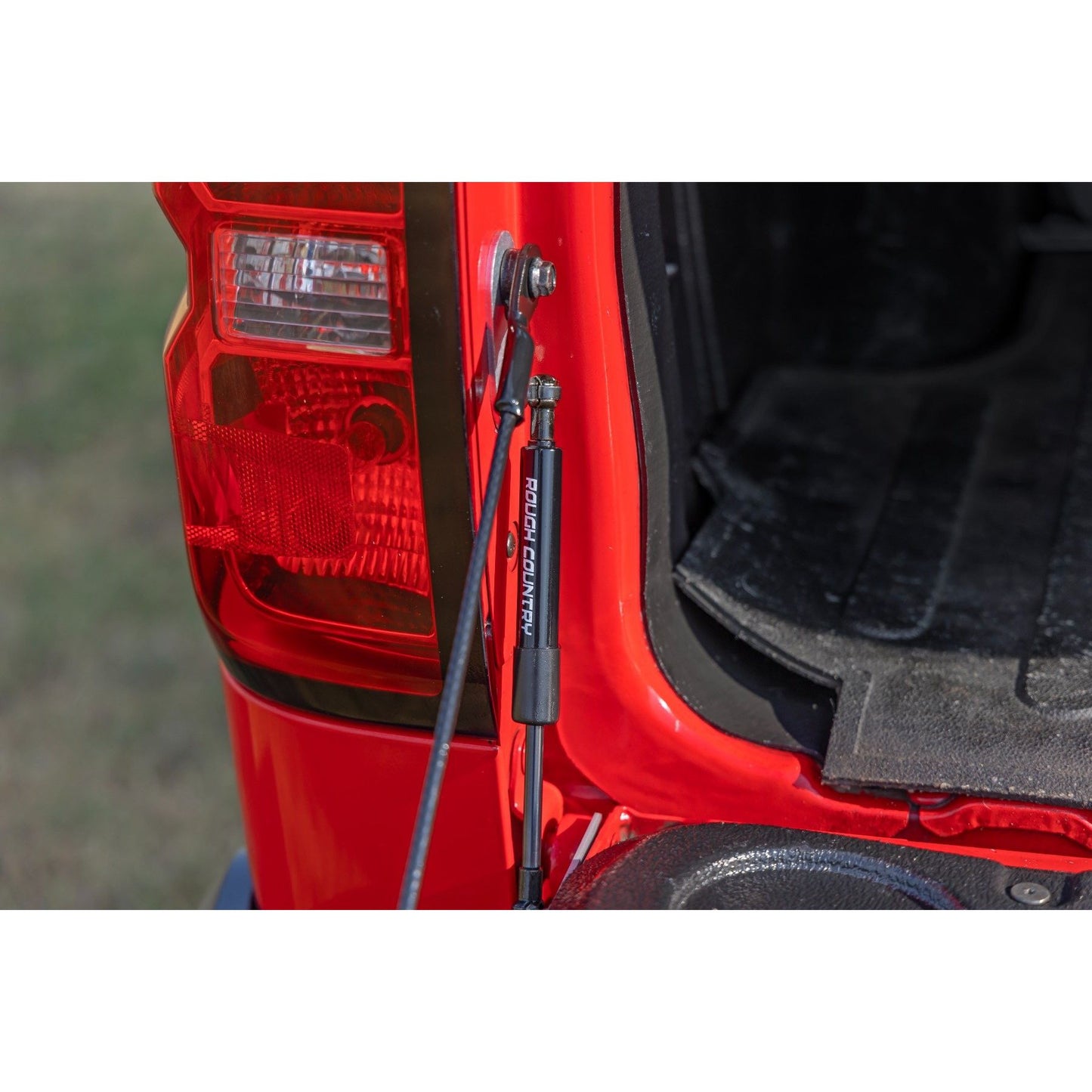 ROUGH COUNTRY Tailgate Assist | Chevy/GMC 1500/2500HD/3500HD (07-18 & Classic) | 73216