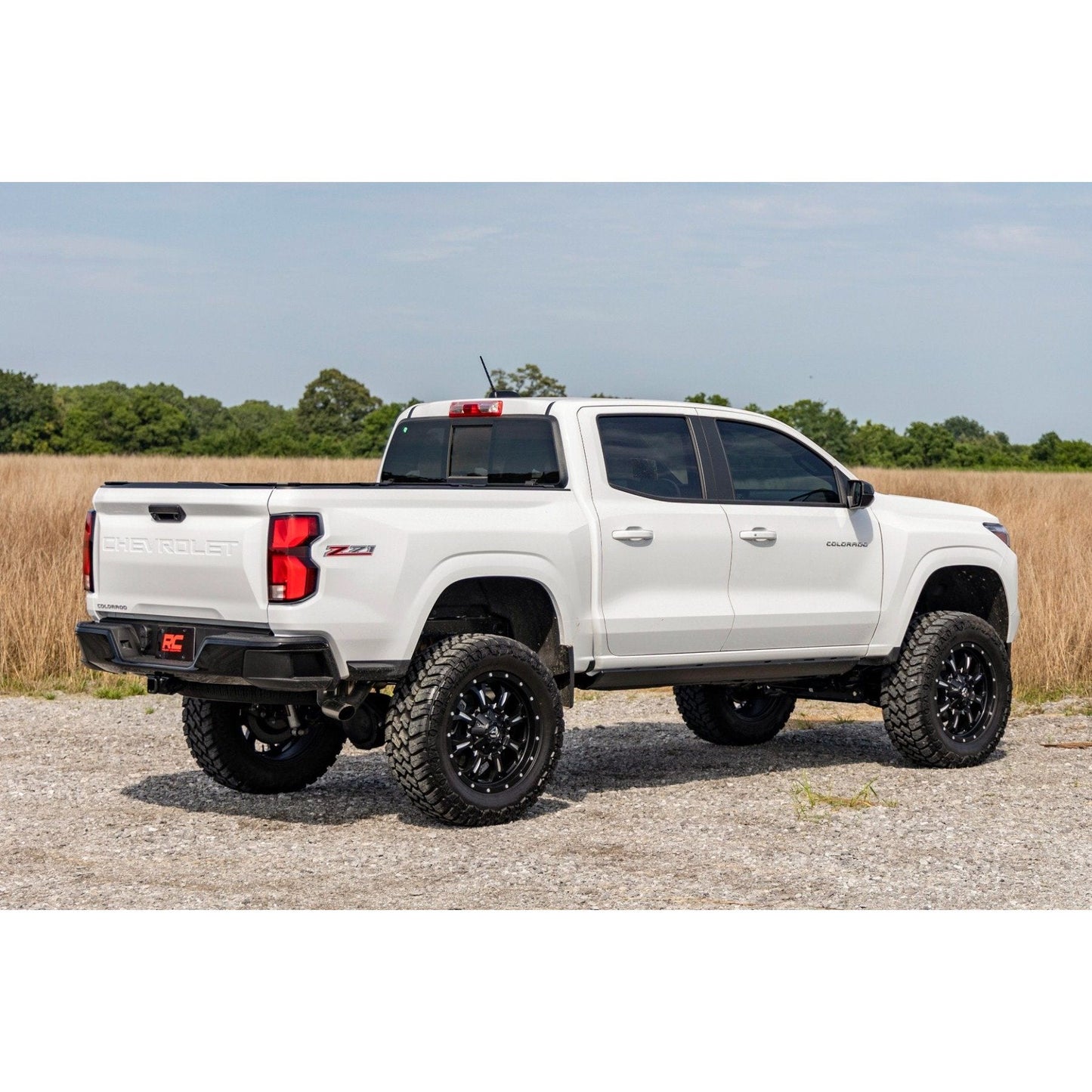 Rough Country M1 Struts w/M1 Rear Shocks 6 Inch Lift Kit I 13340