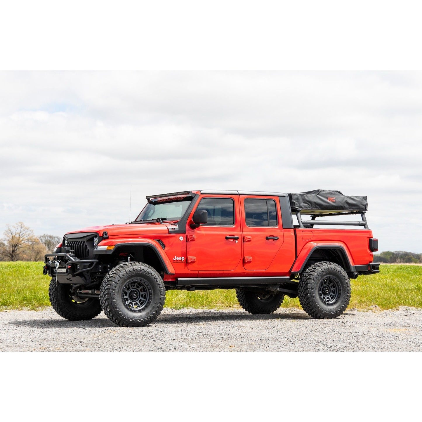 ROUGH COUNTRY Inner Fenders | FR | Jeep Gladiator JT 4WD (2020-2025) | 10653