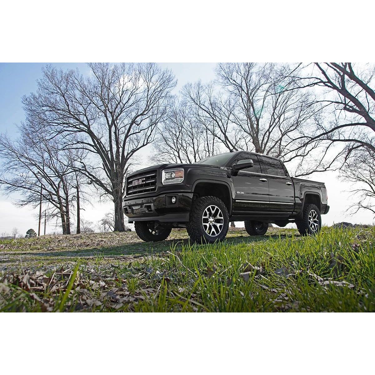 ROUGH COUNTRY 6 Inch Lift Kit | Alu/Stamp Steel | M1 Struts/M1 | Chevy/GMC 1500 (14-18 & Classic) | 22740