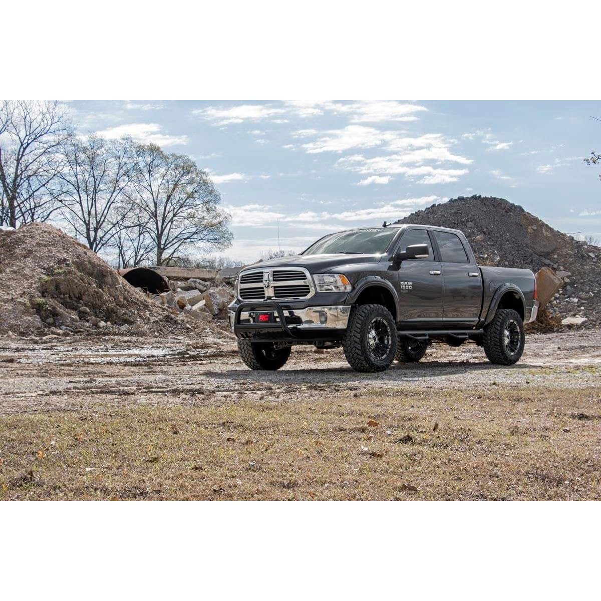 Rough Country N3 Shocks & Rear Variable Rate Coils 6 Inch Lift Kit I 33232