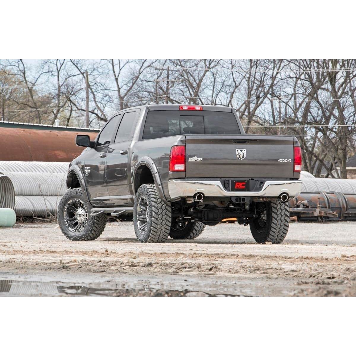 Rough Country M1 Shocks & Rear Variable Rate Coils 6 Inch Lift Kit I 33240