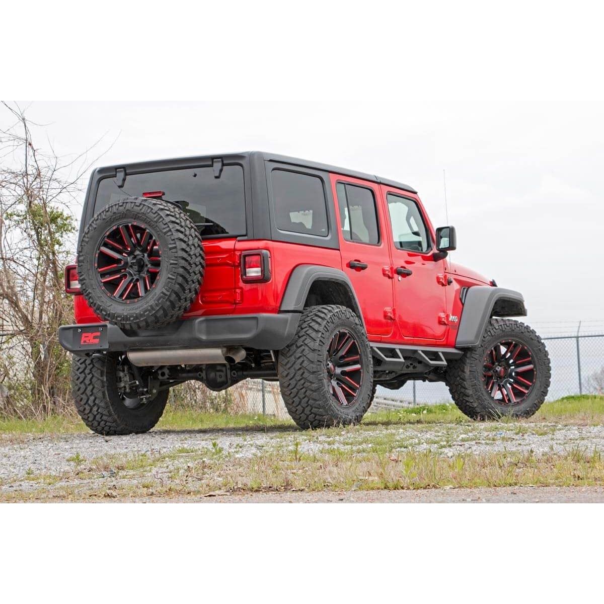 ROUGH COUNTRY Contoured Drop Steps | 4 Door | Jeep Wrangler JL (21-25)/Wrangler Unlimited (18-25) | 90769A