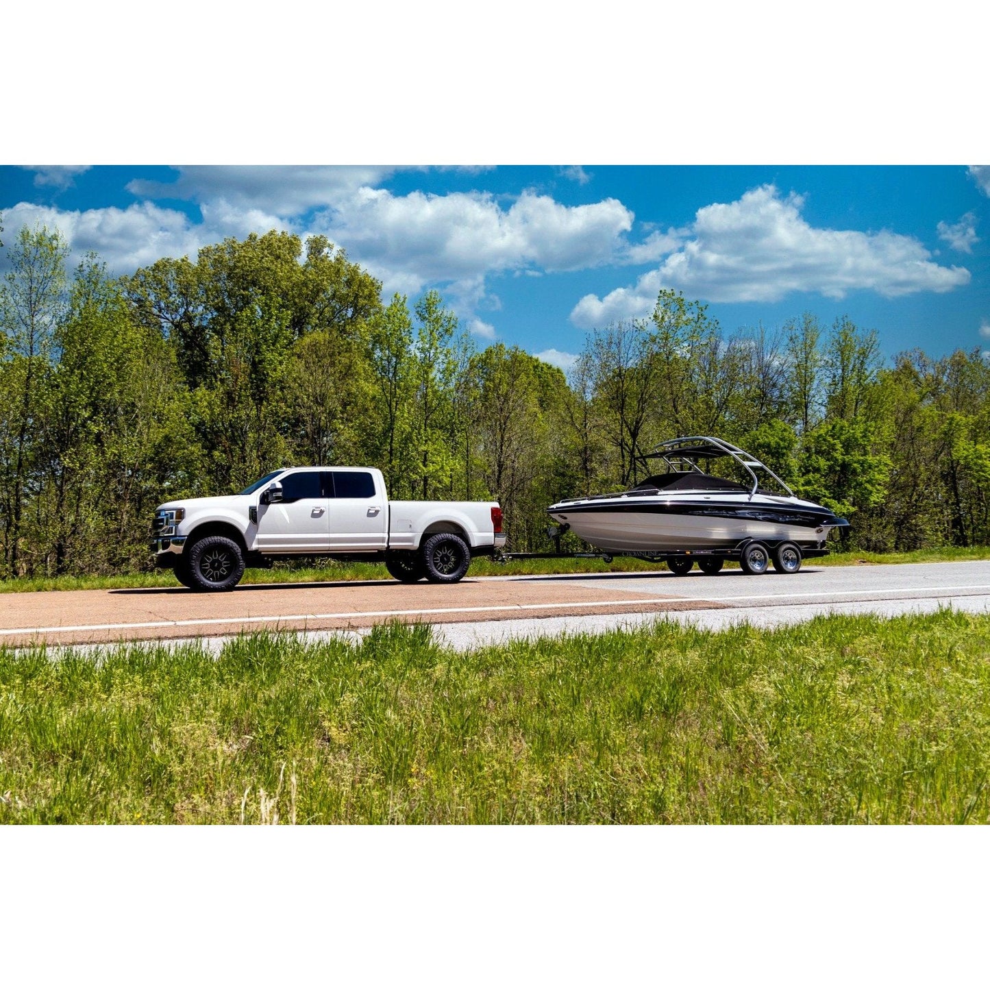 Rough Country with Onboard Air Compressor & Wireless Remote Air Spring Kit I 10021WC