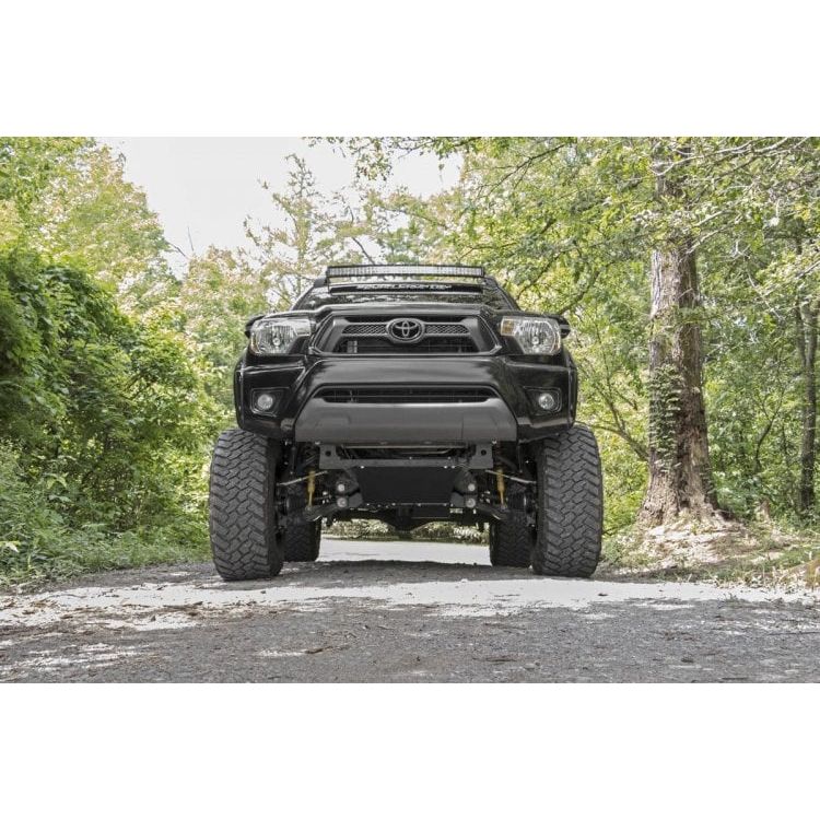 Rough Country M1 Struts w/M1 Rear Shocks 6 Inch Lift Kit I 74740