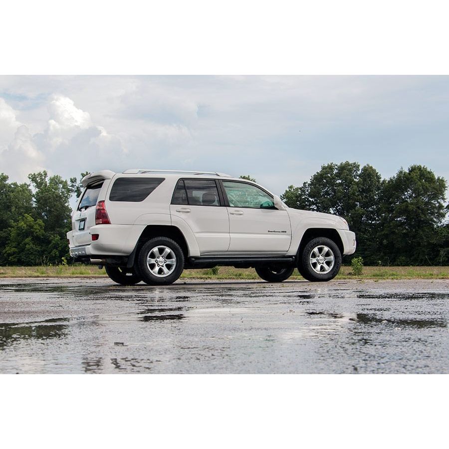 Rough Country Aluminum 2 Inch Lift Kit I 763