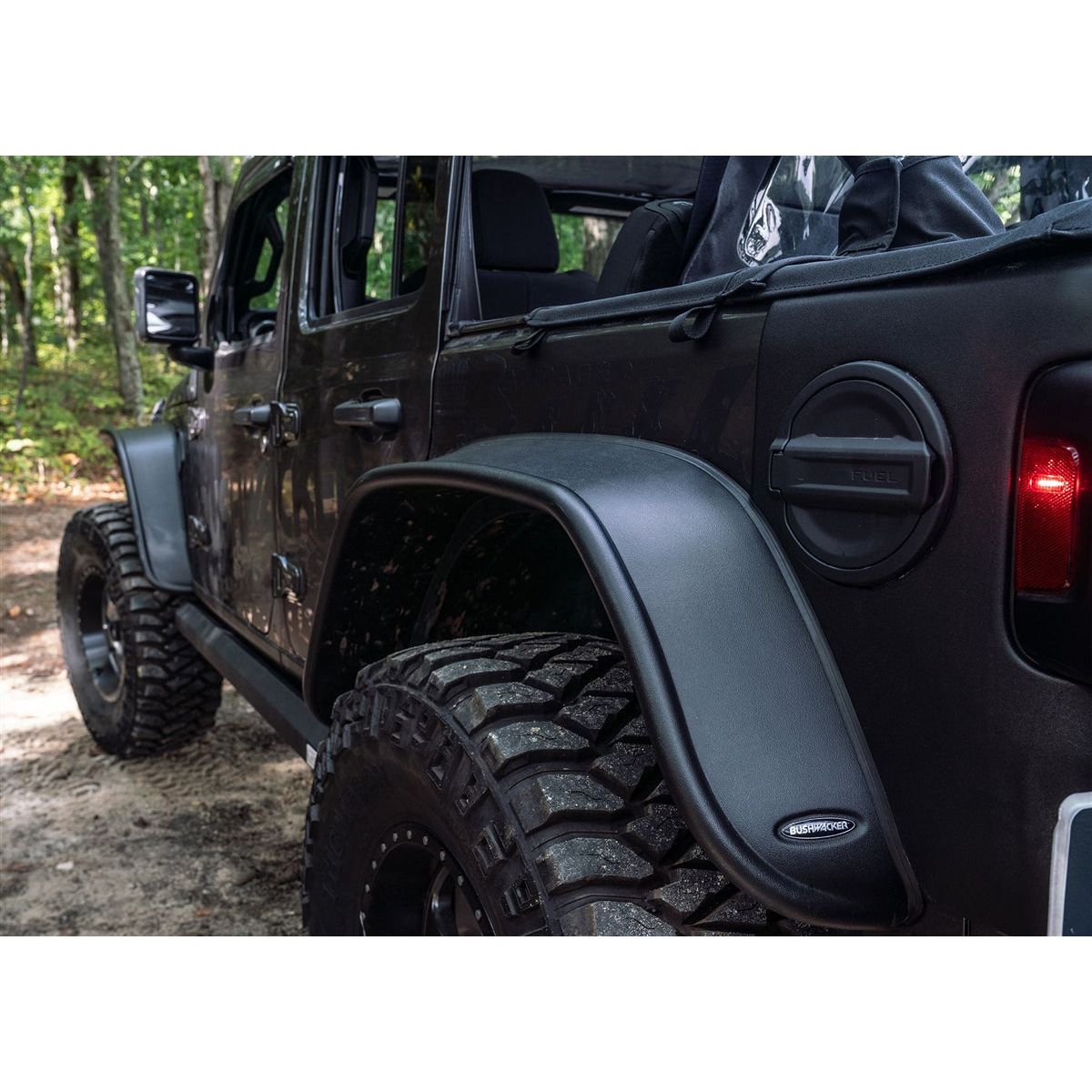 Bushwacker Flat Style Fender Flare Set for 18-C JL