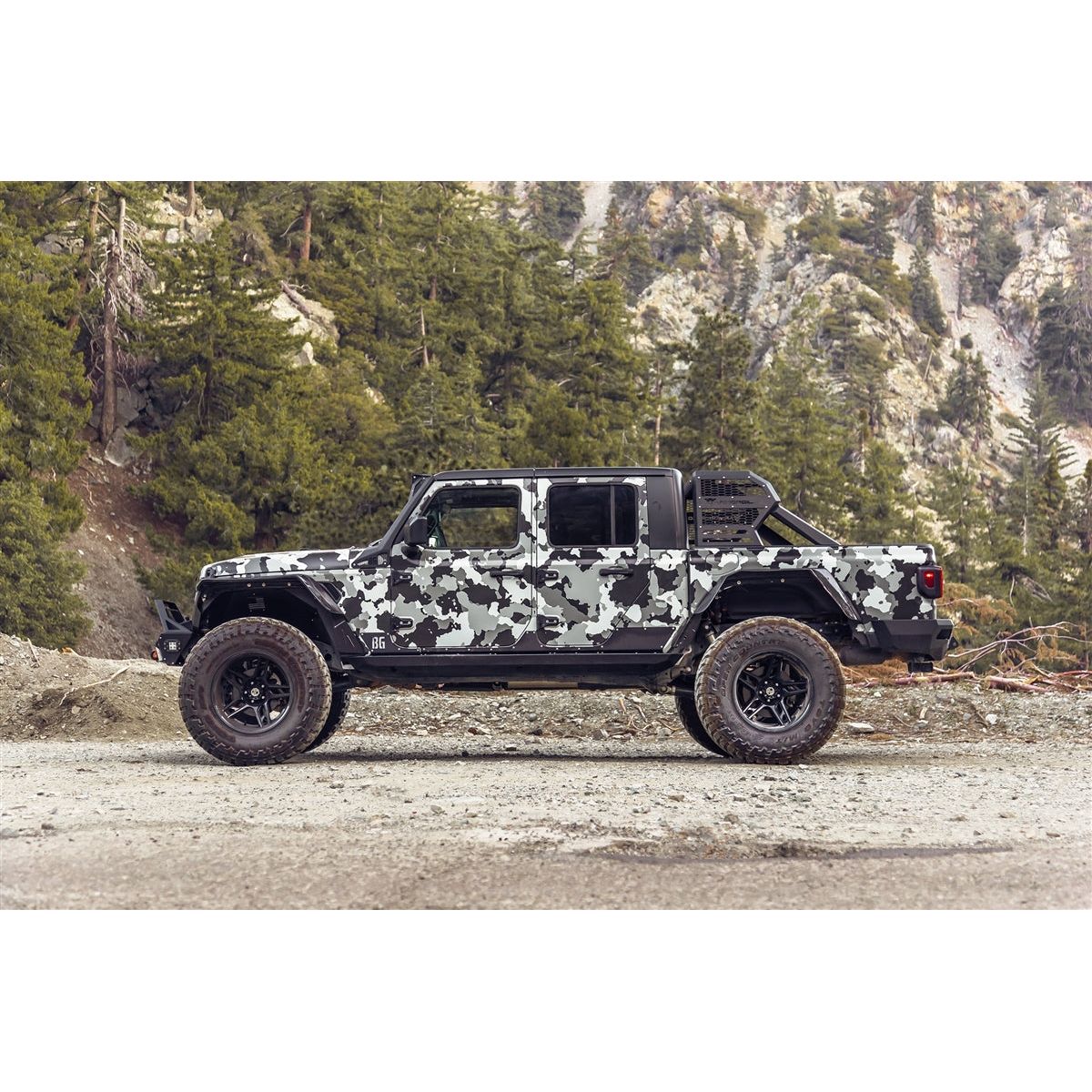 Armordillo CR2 Chase Rack Fits Most  Mid Size - Full Size Trucks (Excludes all DODGE RAMS, F250-350-450-550) 7180376