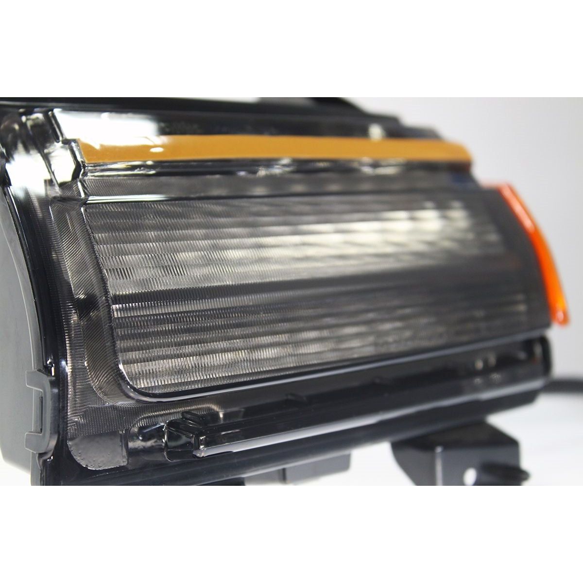 Quake LED Smoked LED Fender Light w- Sequential Turn Signals & Side Marker Light for Jeep Wrangler JL-Gladiator JT QTE1023