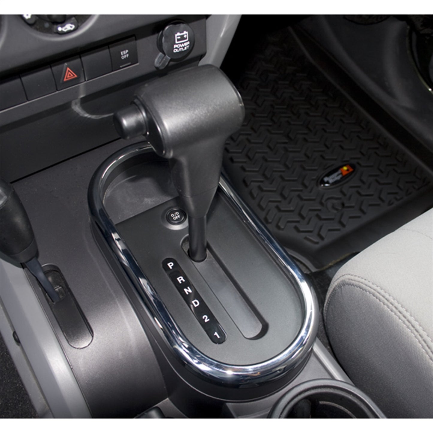 RUGGED RIDGE | 11156.02 | Shifter Bezel Trim Chrm At 07-10 Wrangler