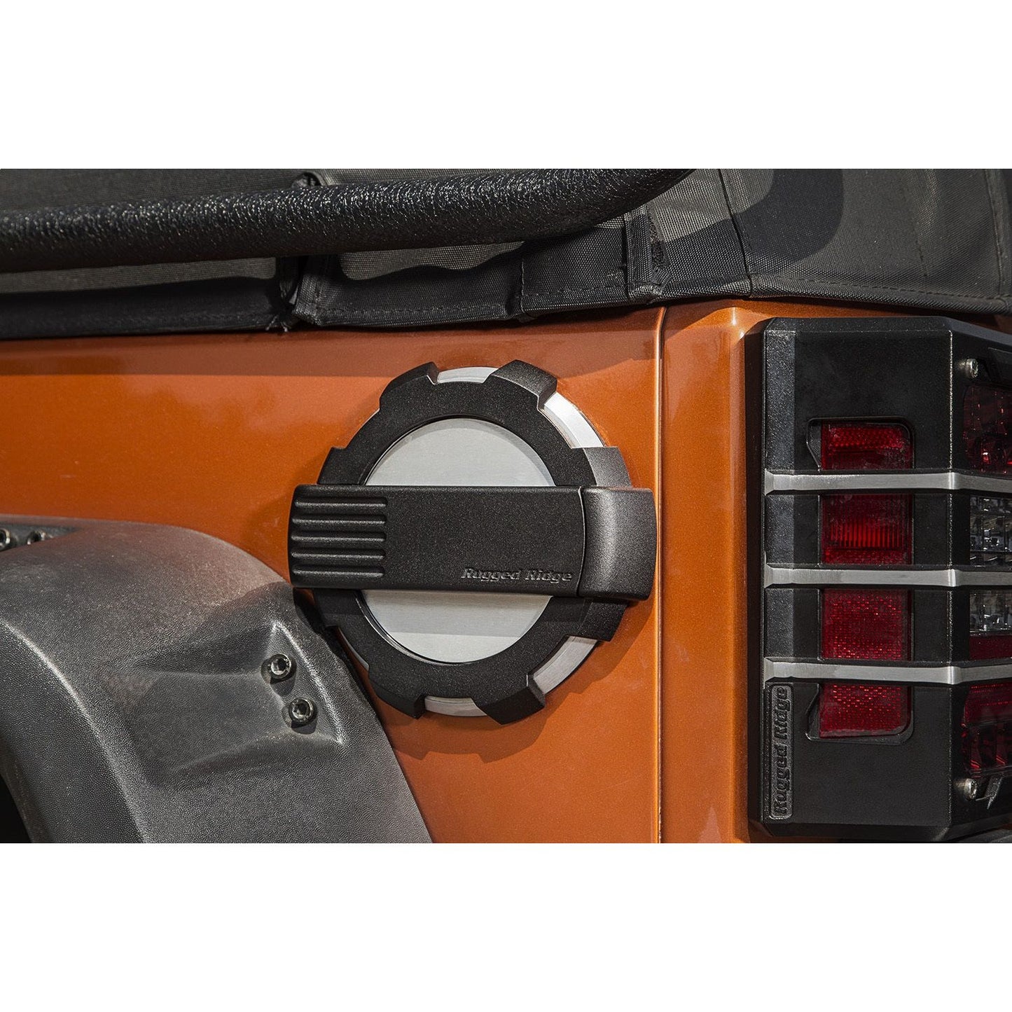 RUGGED RIDGE | 11425.1 | Elite Fuel Door, Non-Lock, Brushed Alum.; 07-17 Jk