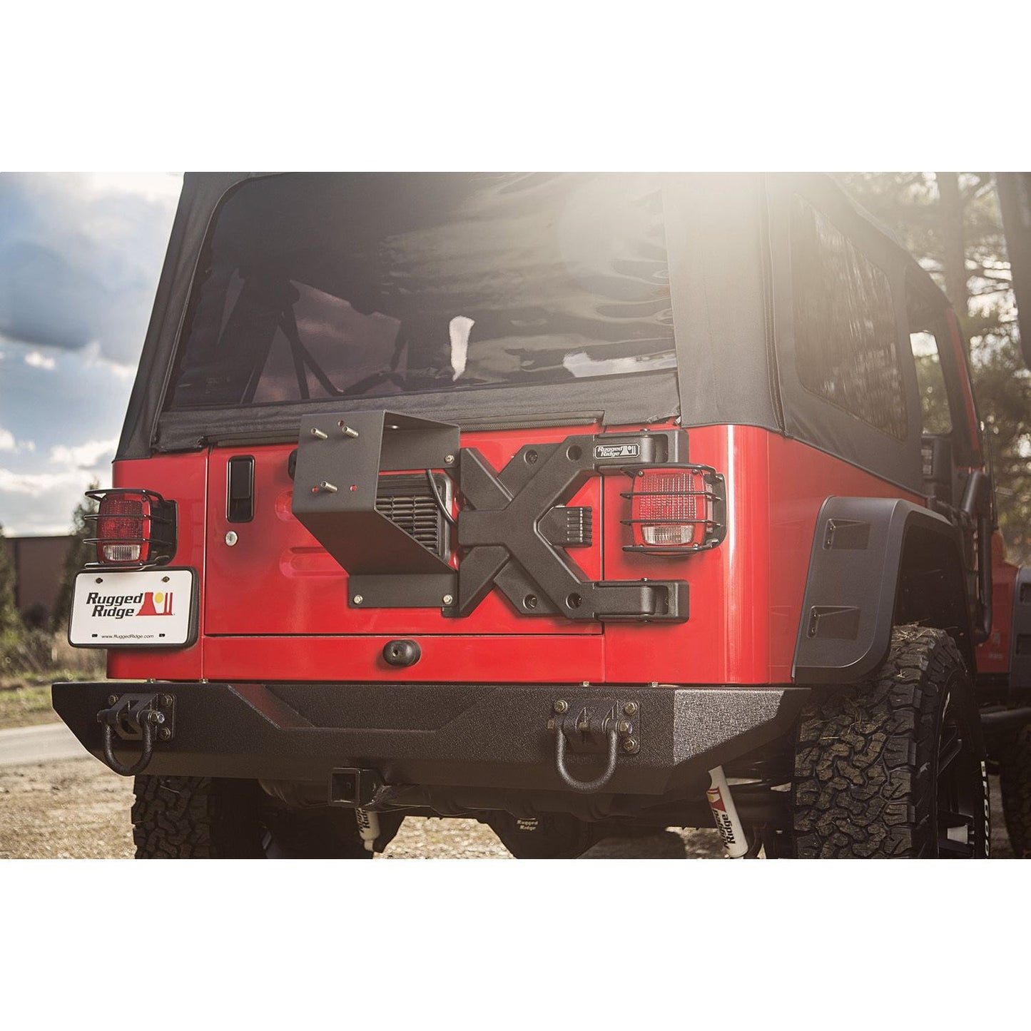 RUGGED RIDGE | 11546.6 | Spartacus Hd Tire Carrier Kit, 97-06 Tj